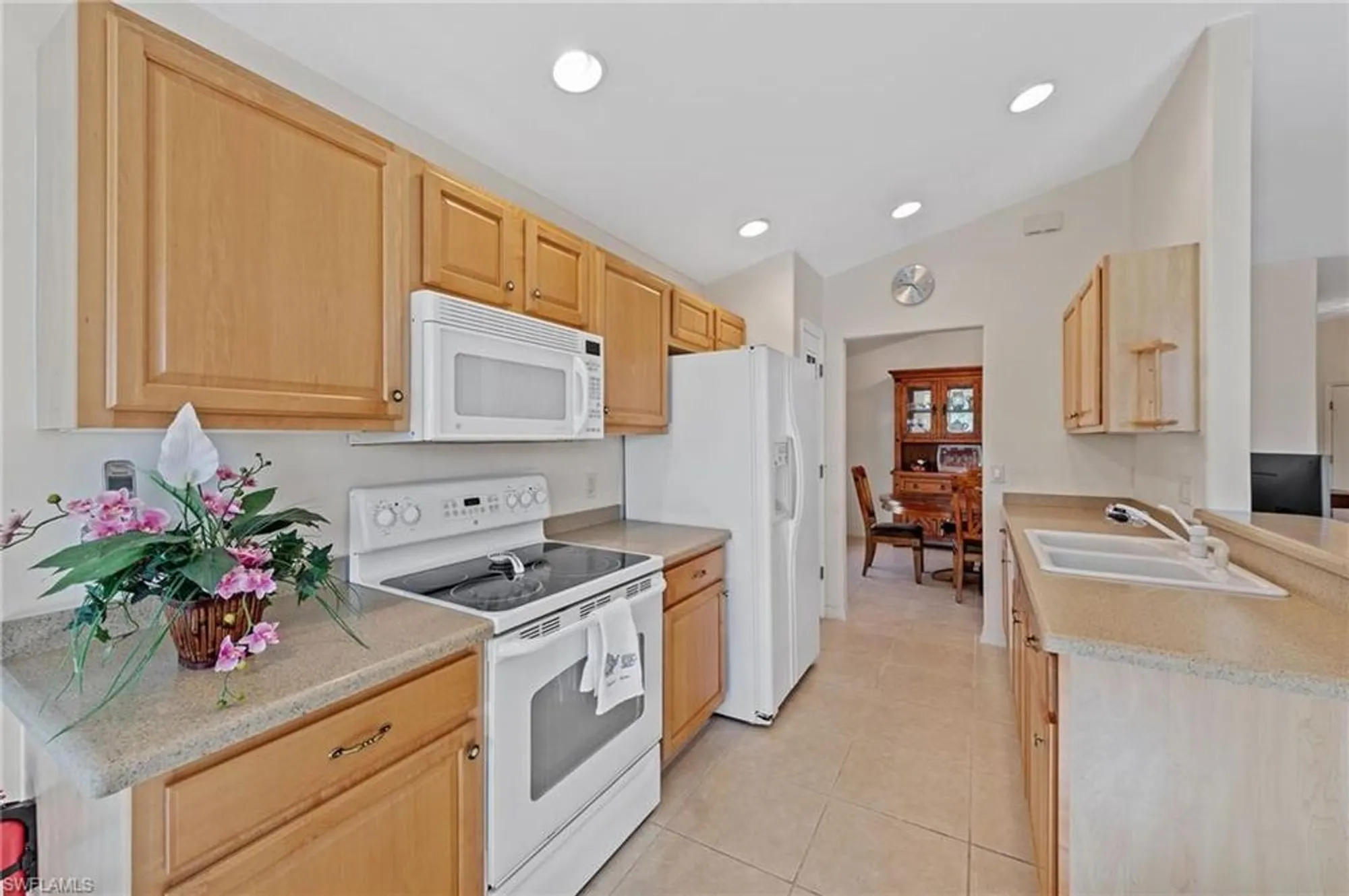 Property Slideshow image 19 of 50 | 9933 horse creek rd, Fort Myers, FL, 33913