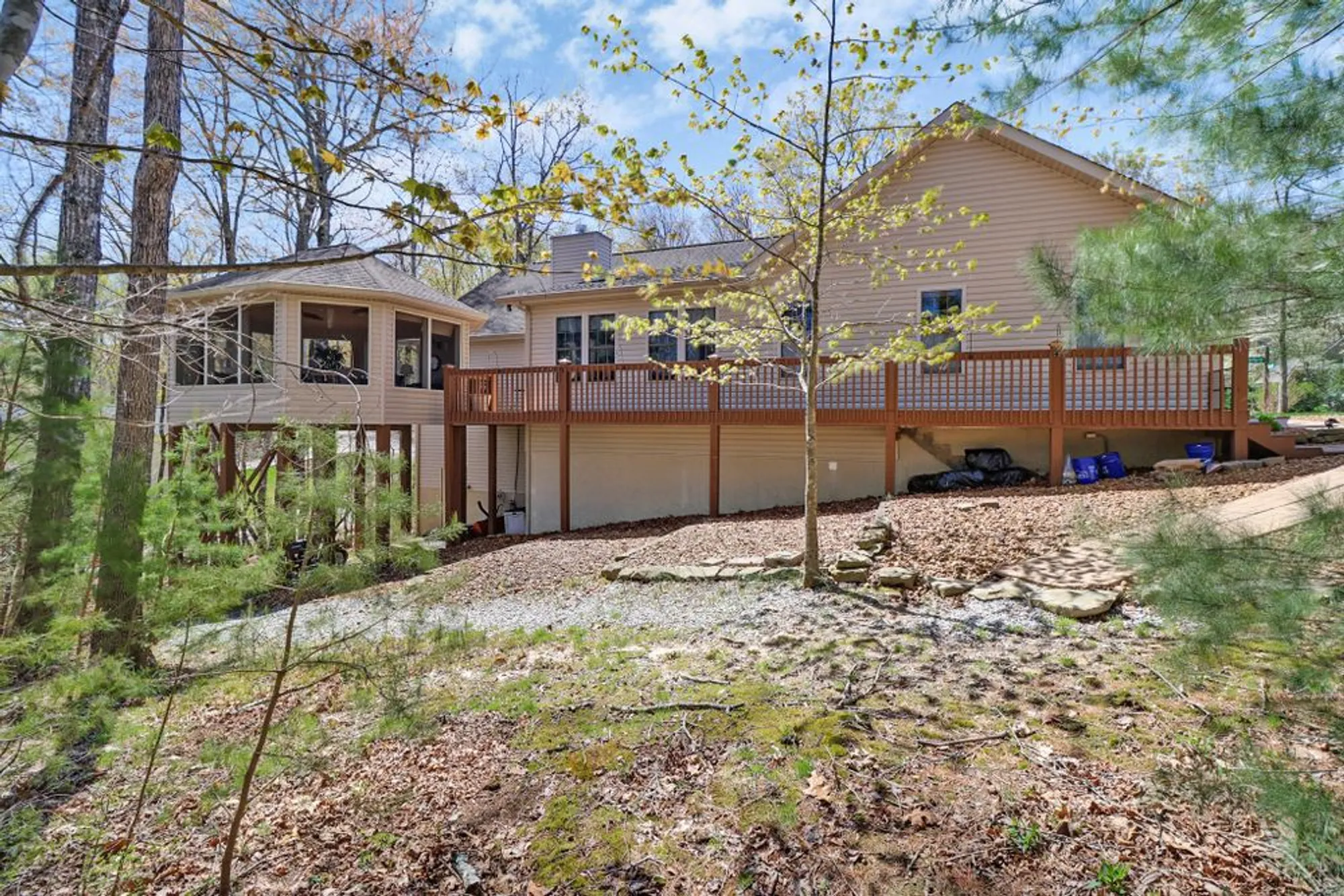 Property Slideshow image 5 of 44 | 10 claremont cir, Crossville, TN, 38558