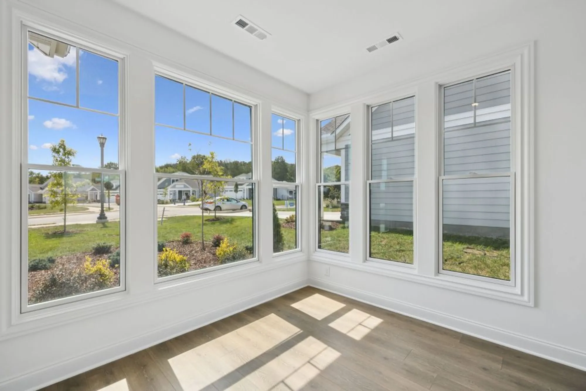 Property Slideshow image 22 of 64 | 512 restoration dr, Smyrna, TN, 37167