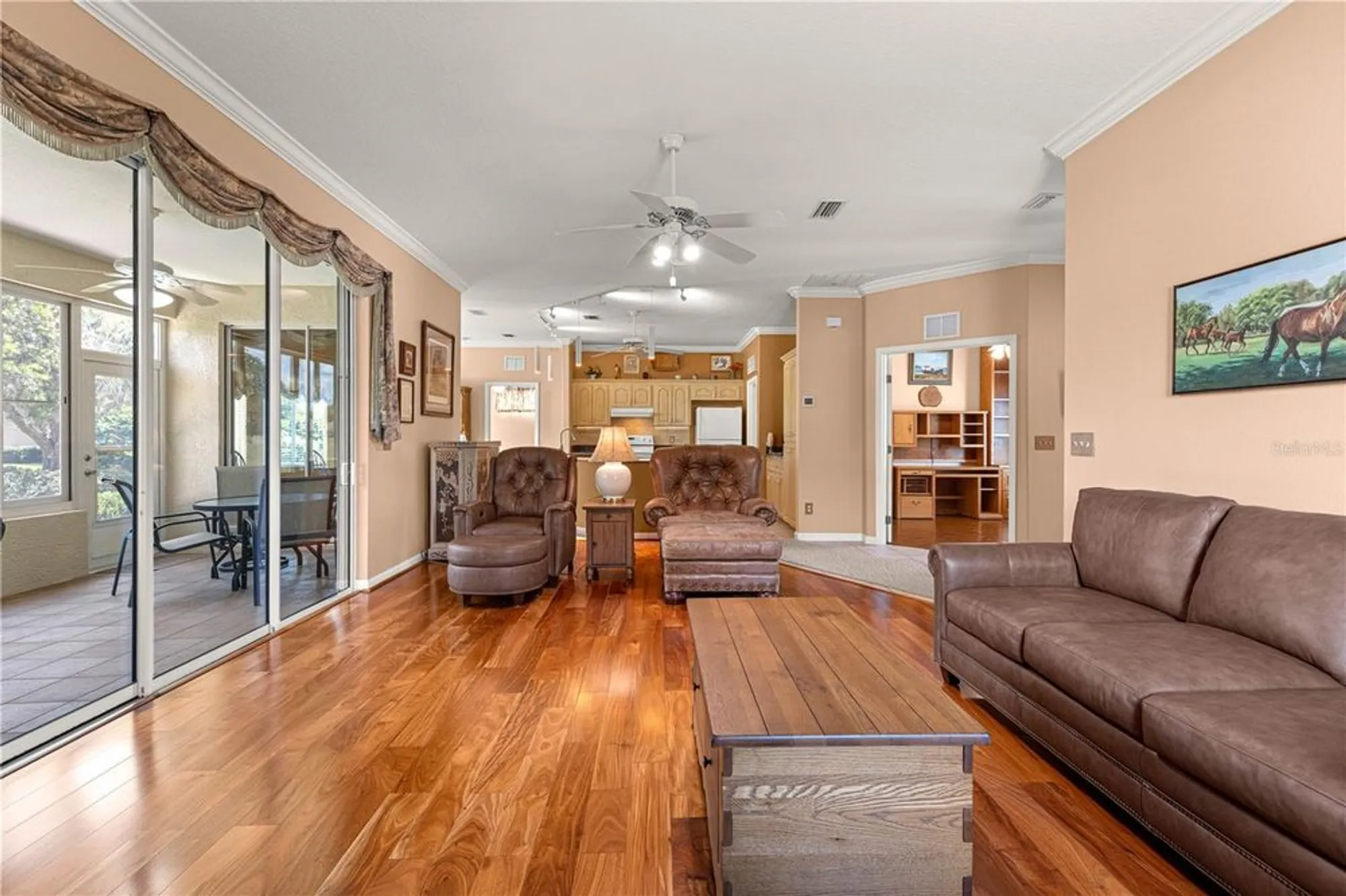 Property Slideshow image 10 of 50 | 5543 nw 25th loop, Ocala, FL, 34482