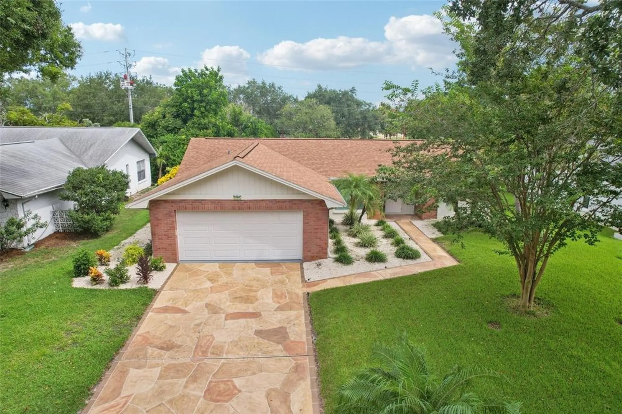 Property Slideshow image 44 of 78 | 2866 thistle ct, Palm Harbor, FL, 34684