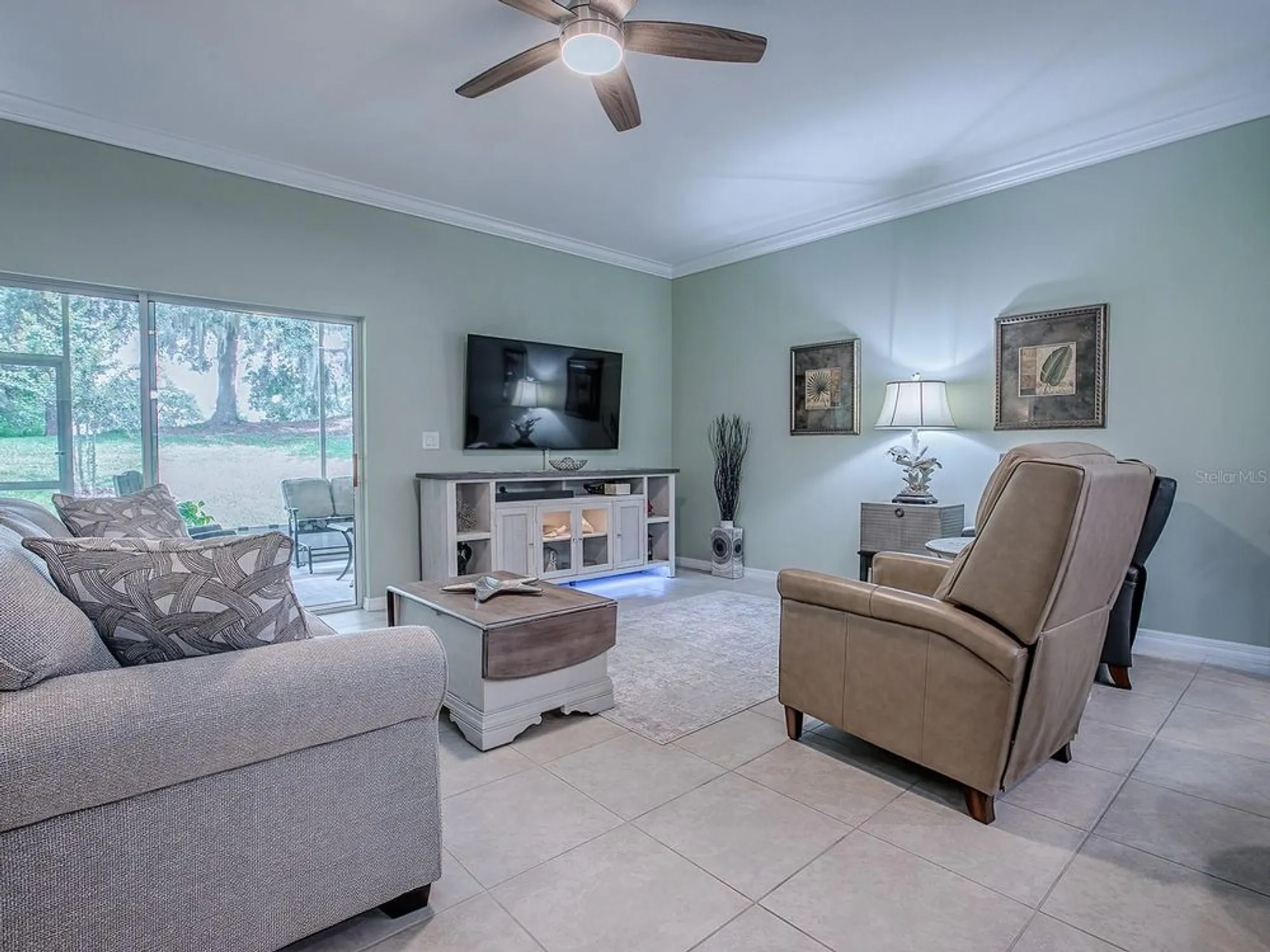 Property Slideshow image 13 of 37 | 26939 white plains way, Leesburg, FL, 34748