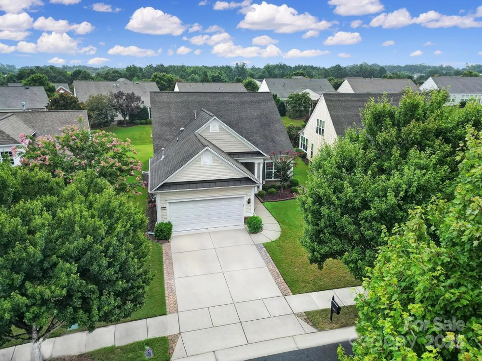 Property Slideshow image 39 of 48 | 1024 mesa verde dr, Fort Mill, SC, 29707