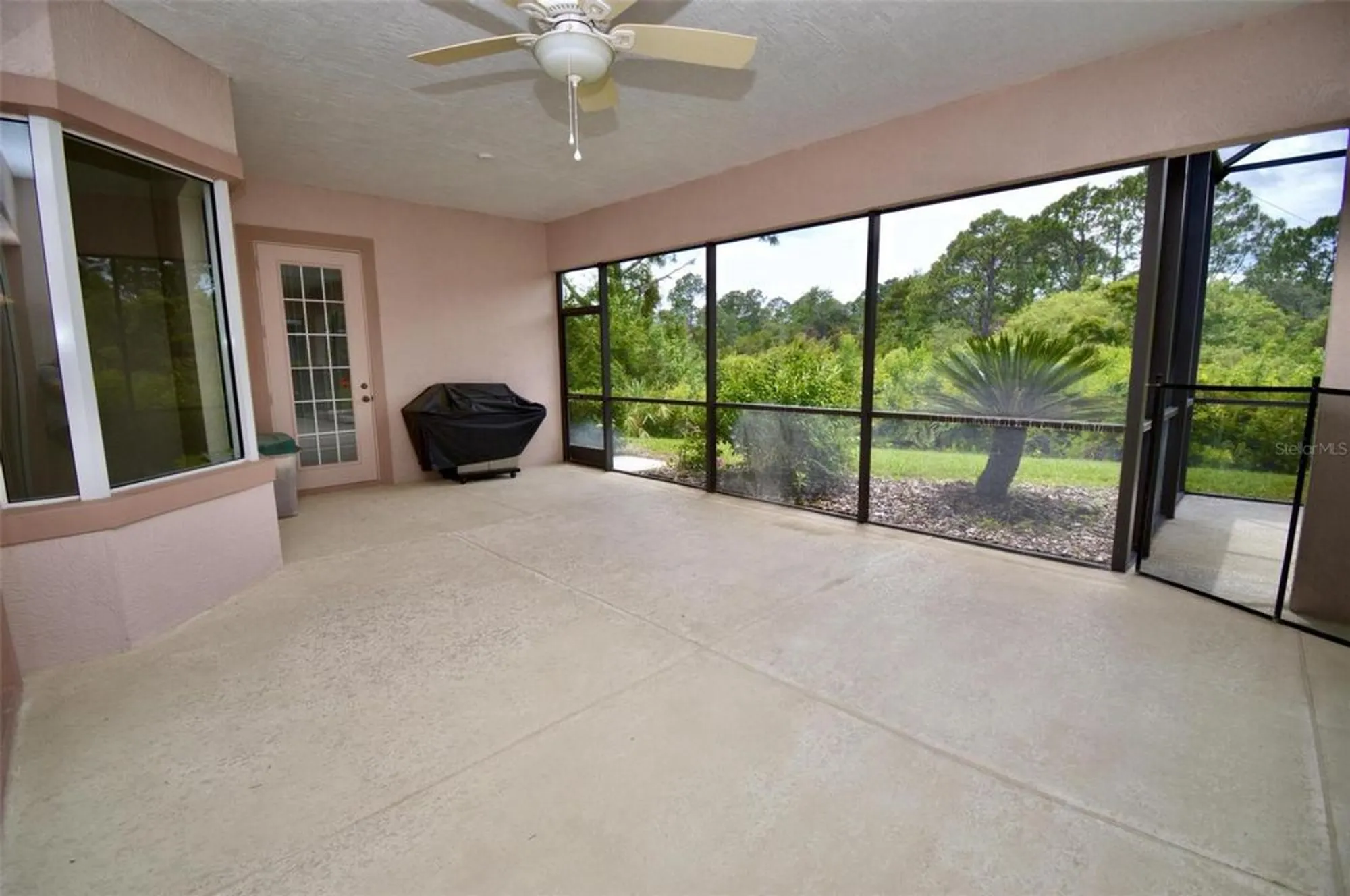 Property Slideshow image 37 of 62 | 34 southlake dr, Palm Coast, FL, 32137