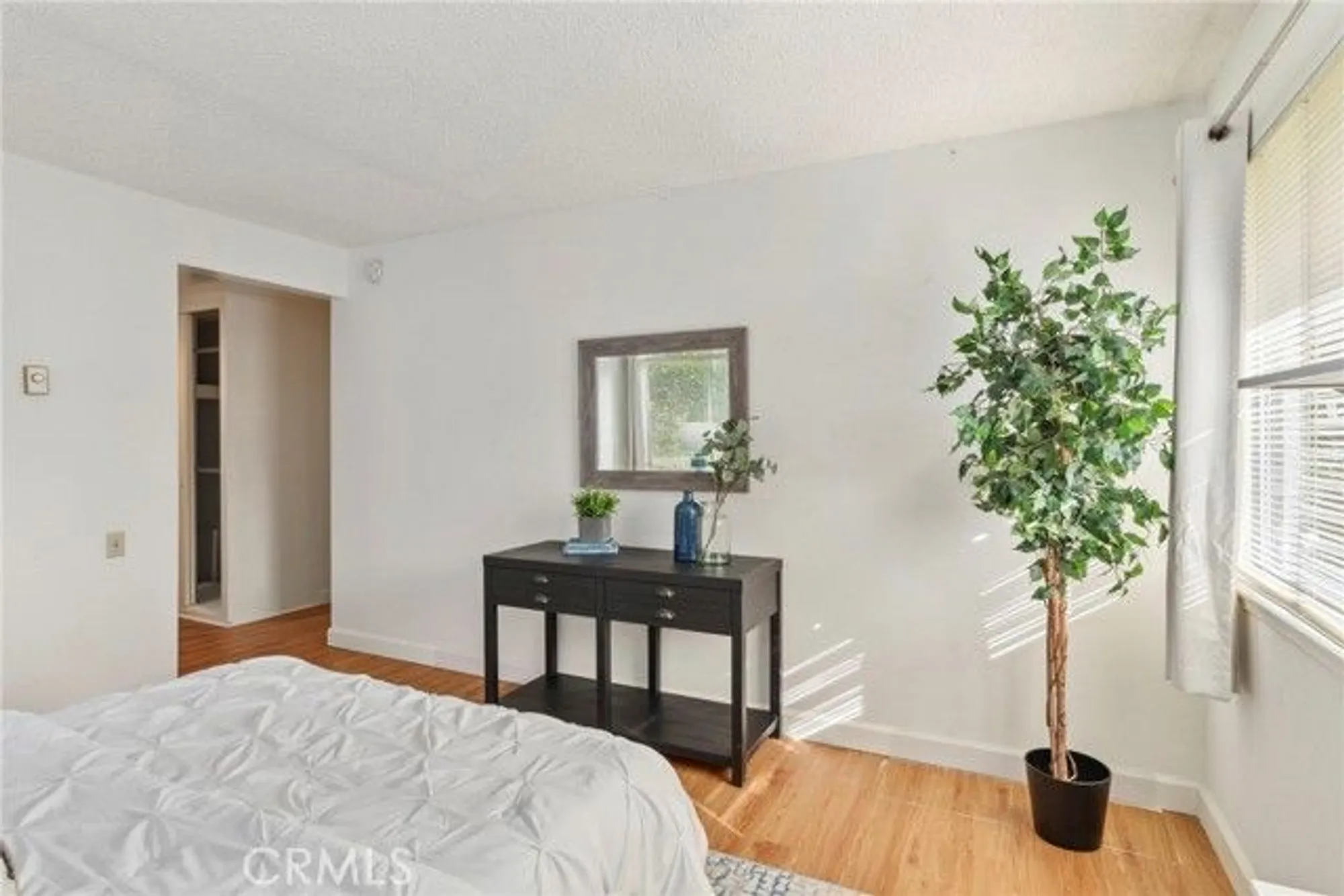 Property Slideshow image 21 of 35 | 225 avenida majorca n, Laguna Woods, CA, 92637