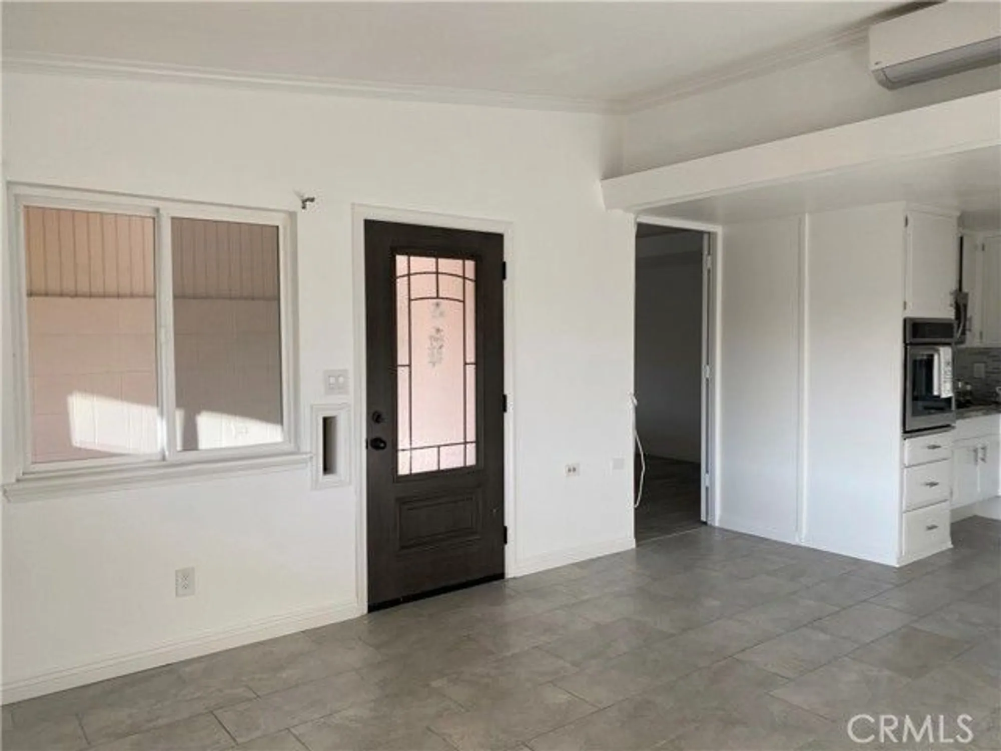 Property Slideshow image 10 of 30 | 13521 wentworth ln, Seal Beach, CA, 90740