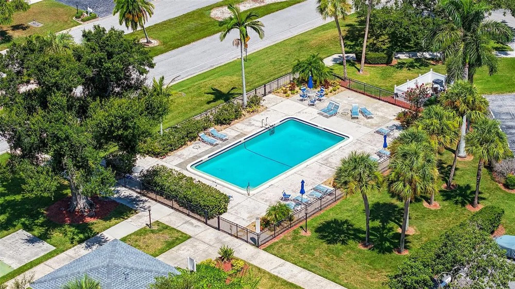 Property Slideshow image 36 of 66 | 7251 w country club dr 226, Sarasota, FL, 34243