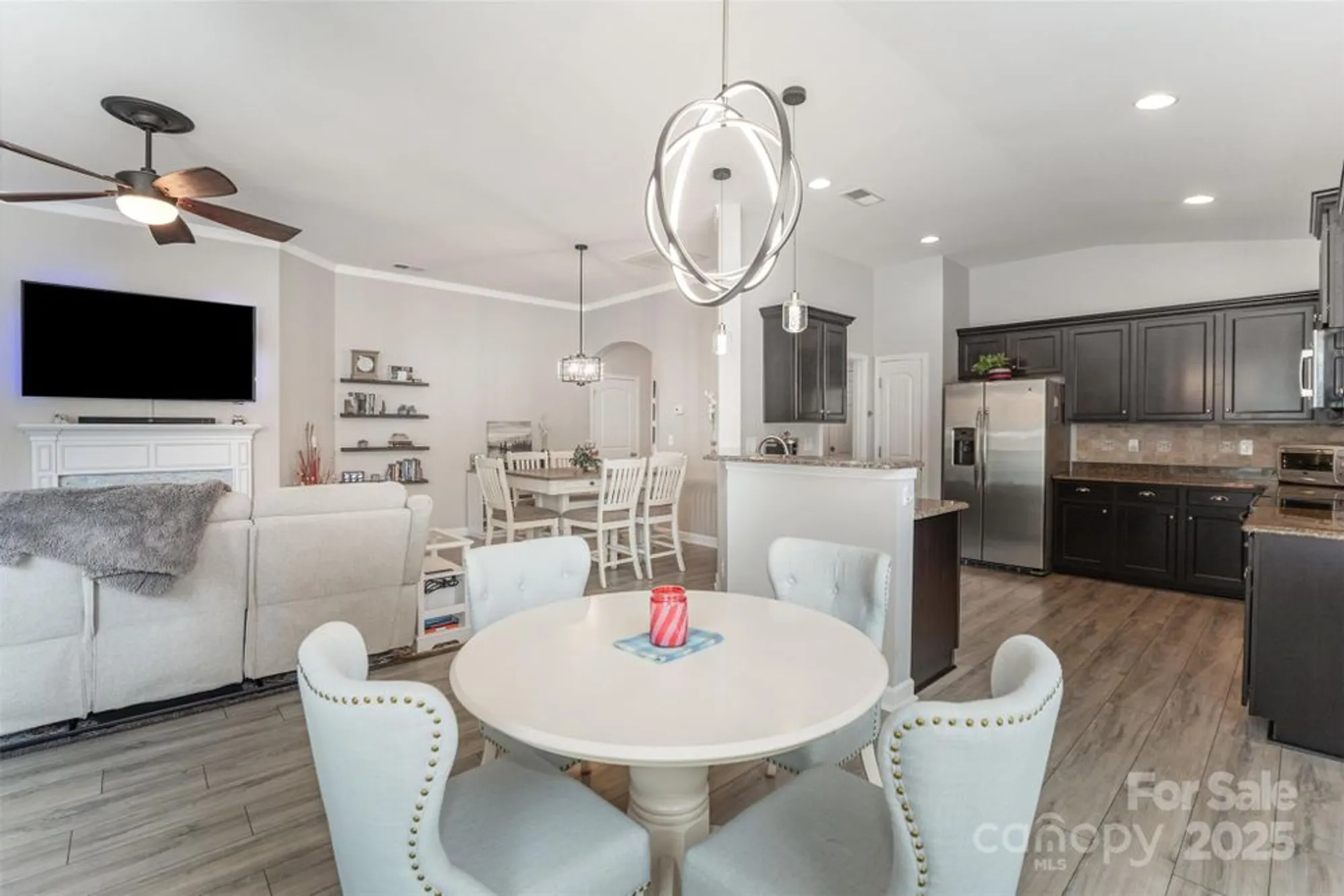 Property Slideshow image 12 of 36 | 8708 artesa mill ln, Charlotte, NC, 28214