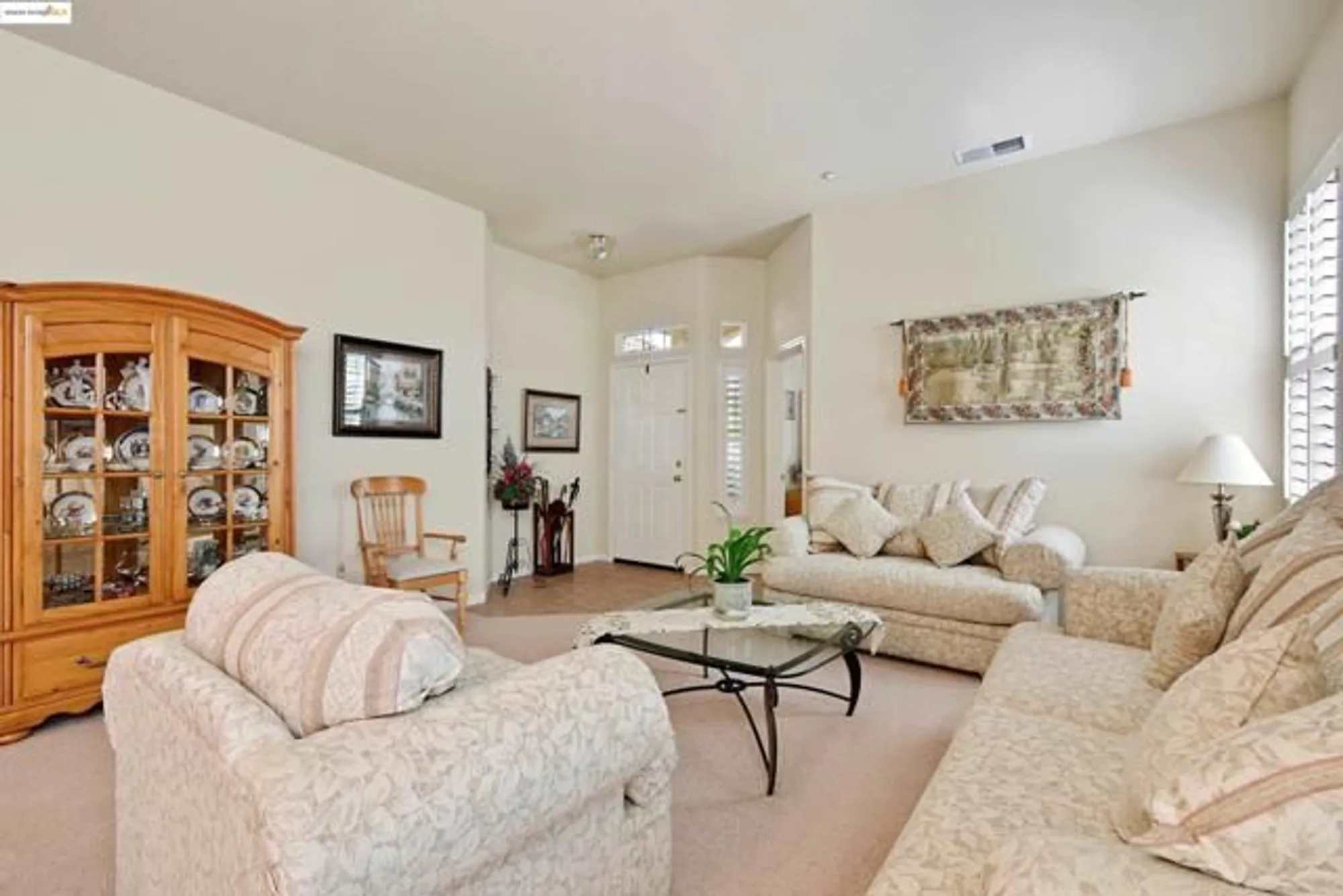 Property Slideshow image 19 of 39 | 746 richardson dr, Brentwood, CA, 94513