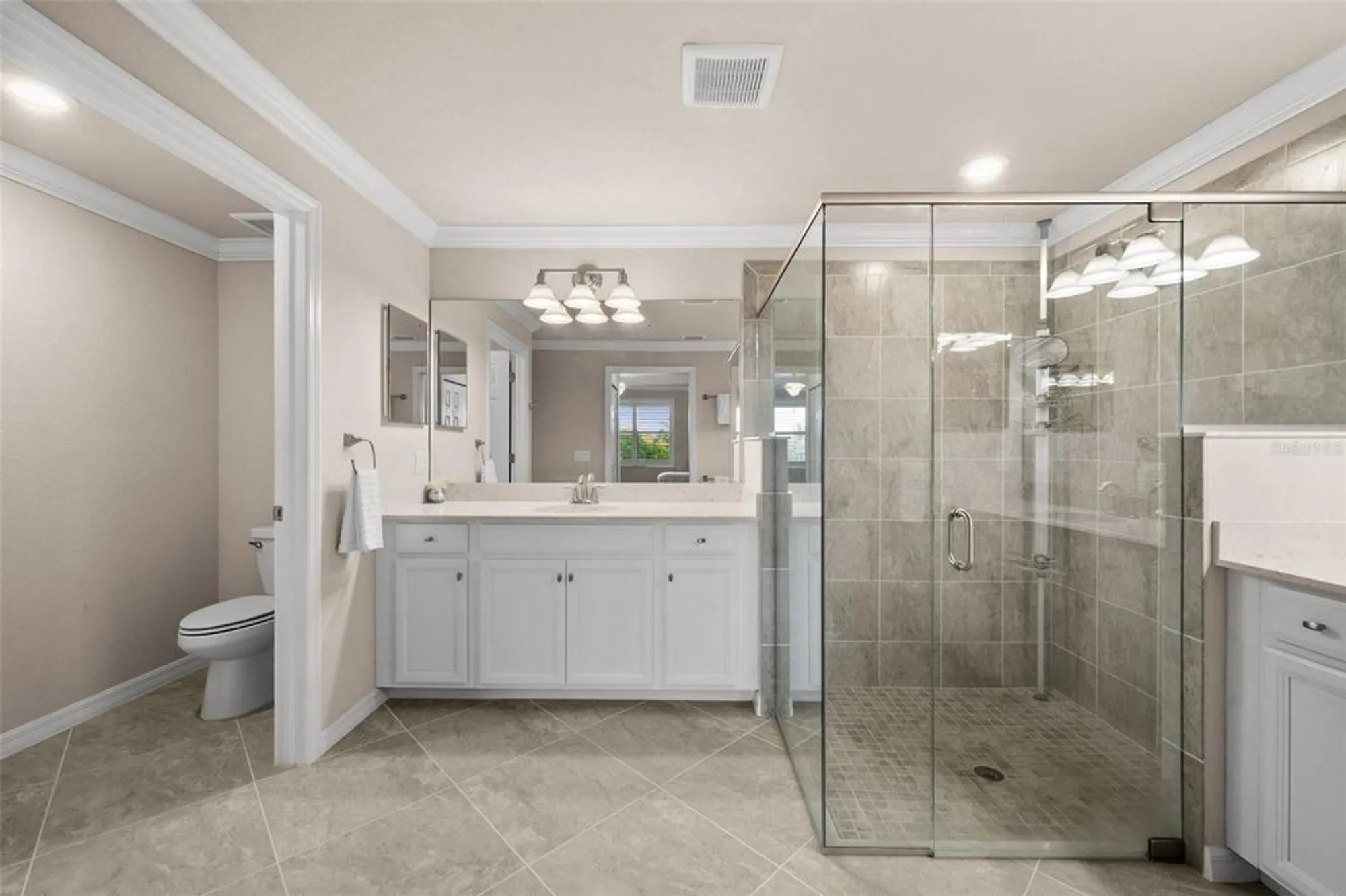 Property Slideshow image 23 of 46 | 17270 cherrywood ct 5904, Bonita Springs, FL, 34135