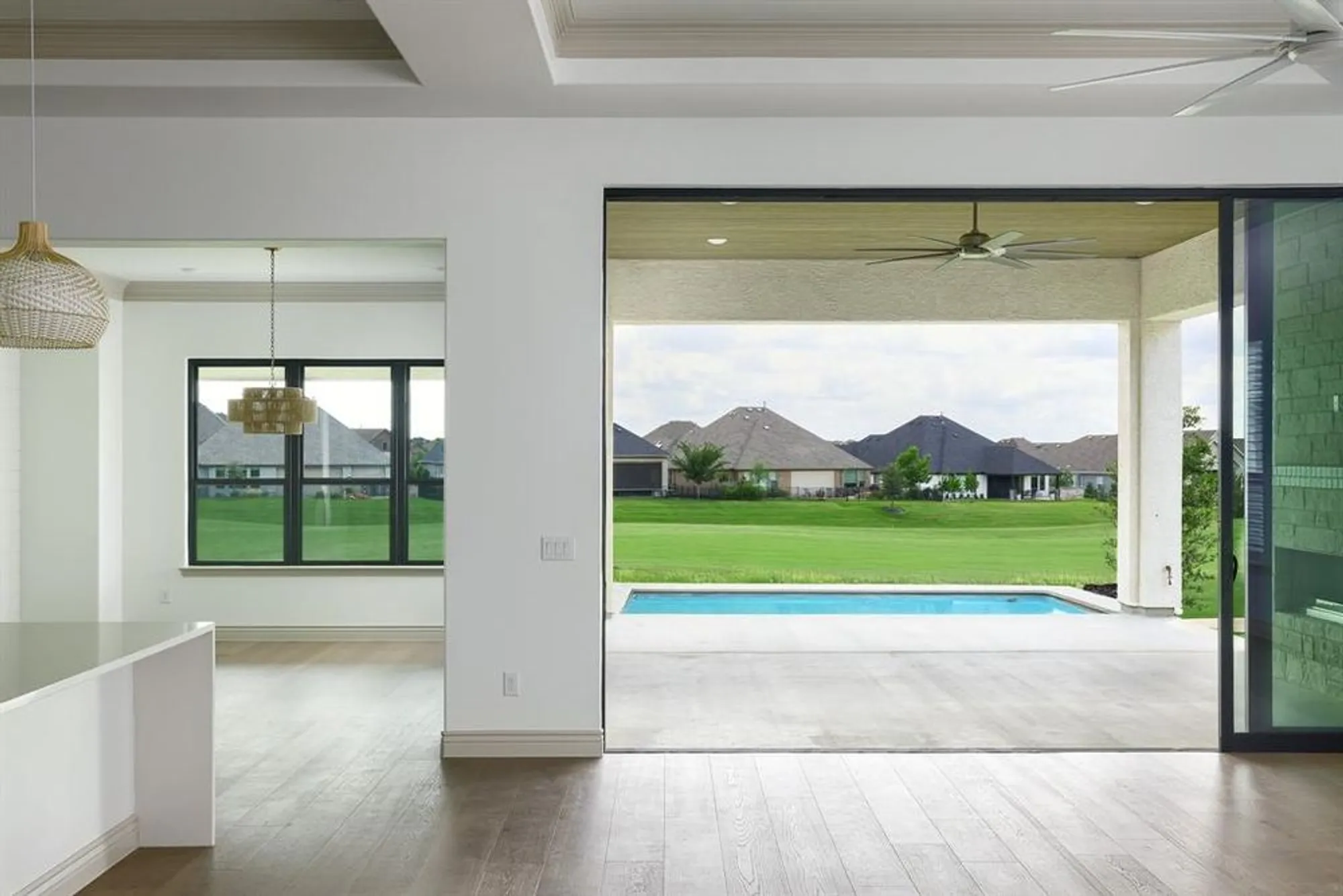 Property Slideshow image 16 of 29 | 10905 drinkwater dr, Denton, TX, 76207