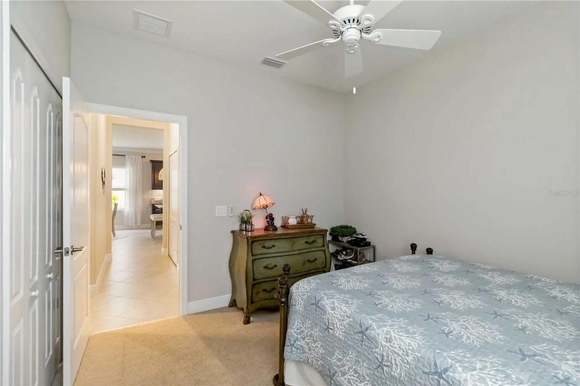 Property Slideshow image 25 of 70 | 12252 stuart dr, Venice, FL, 34293