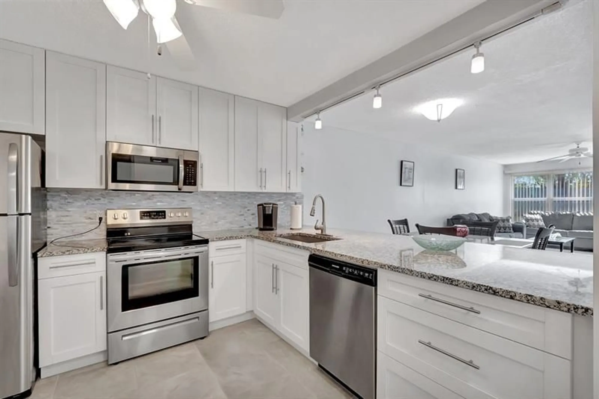 Property Slideshow image 3 of 52 | 9110 fairbanks ln apt 5, Boca Raton, FL, 33496