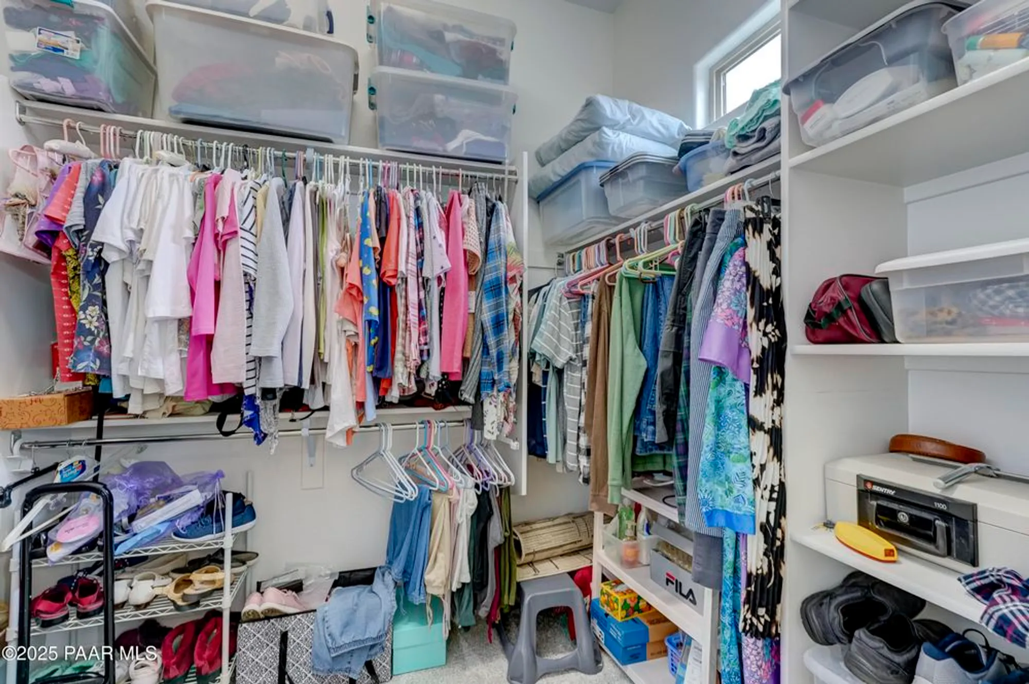 Property Slideshow image 15 of 28 | 7908 e bella vista ln, Prescott Valley, AZ, 86315