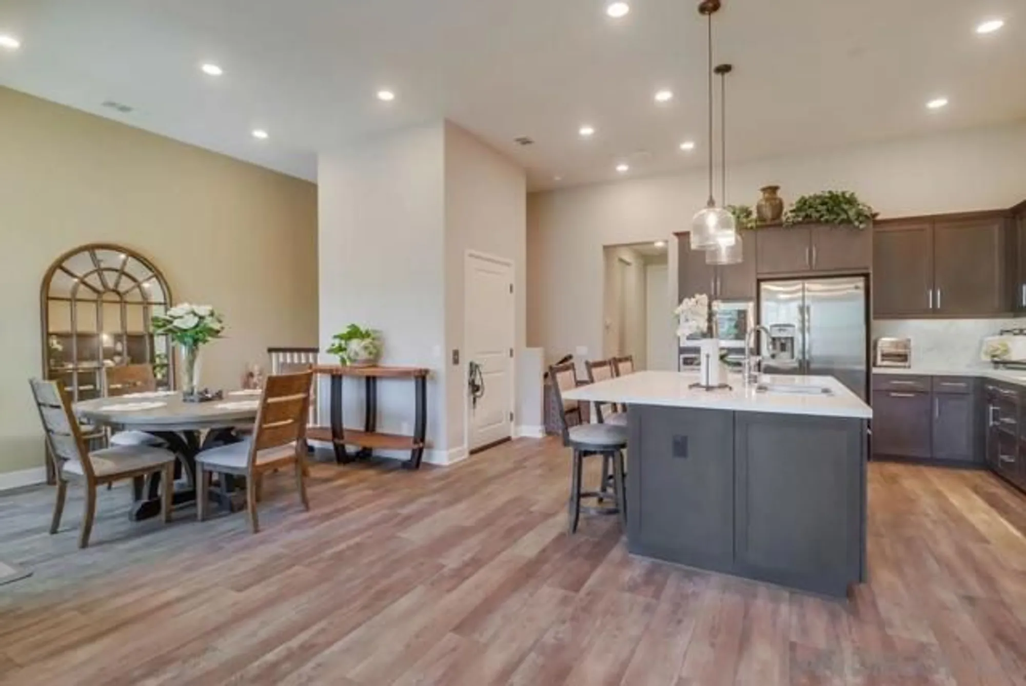 Property Slideshow image 9 of 40 | 16750 coyote bush dr unit 31, San Diego, CA, 92127