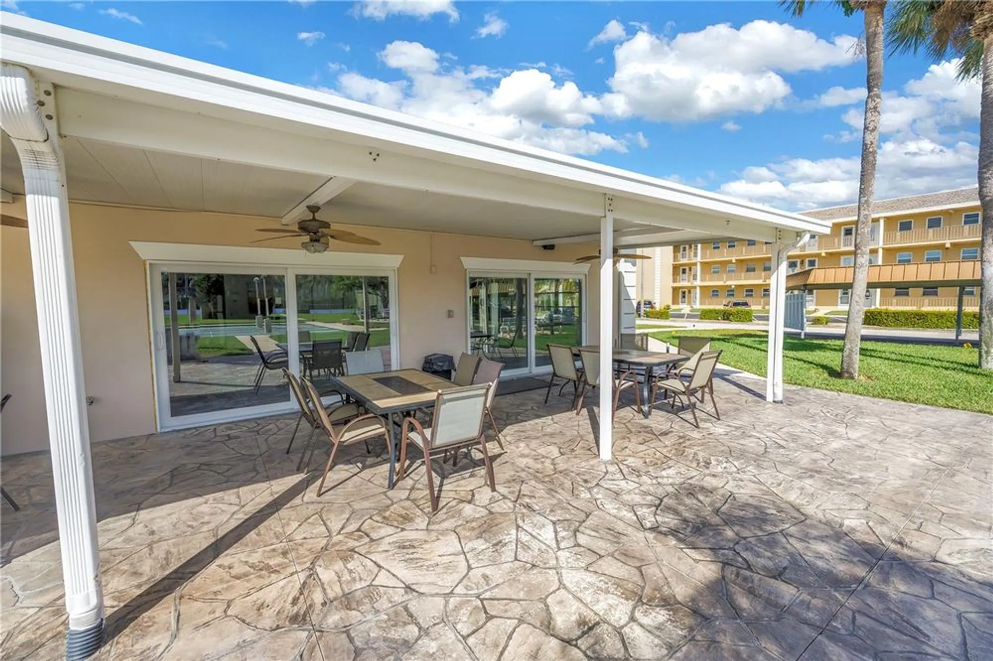 Property Slideshow image 76 of 97 | 433 boca ciega point blvd s # 1012, St Petersburg, FL, 33708
