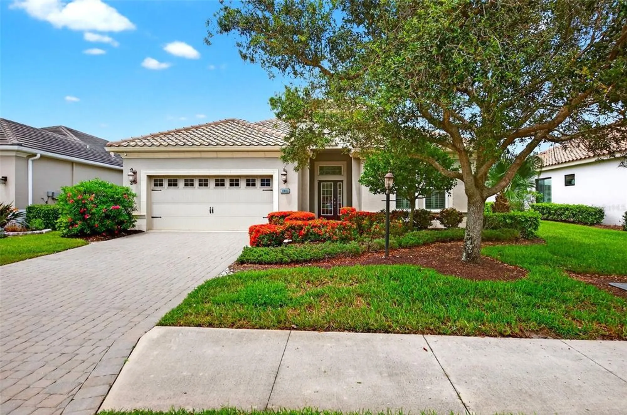 Property Slideshow image 13 of 99 | 10812 trophy dr, Englewood, FL, 34223