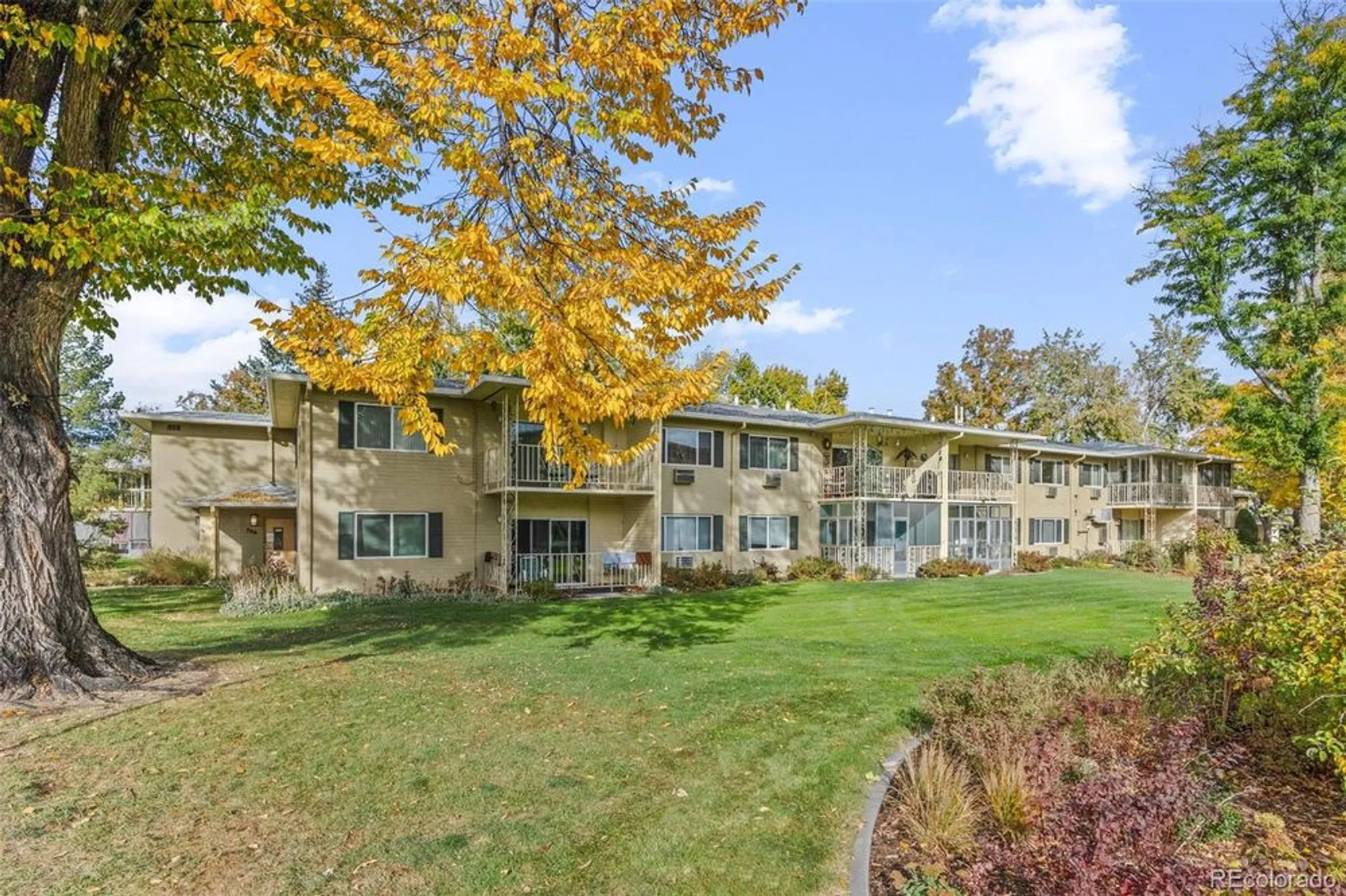 Property Slideshow image 26 of 36 | 755 s clinton st 7b, Denver, CO, 80247