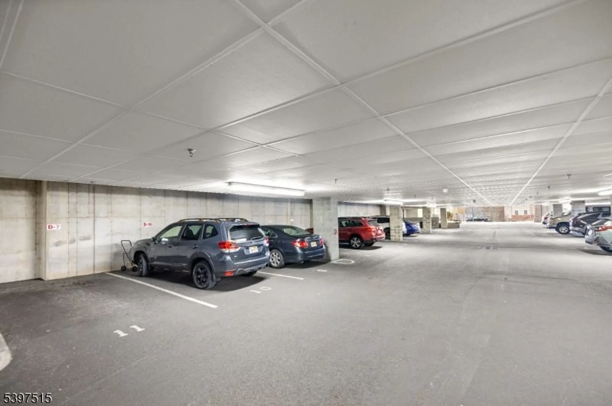 Property Slideshow image 19 of 29 | 16 main st d7, Sparta, NJ, 07871