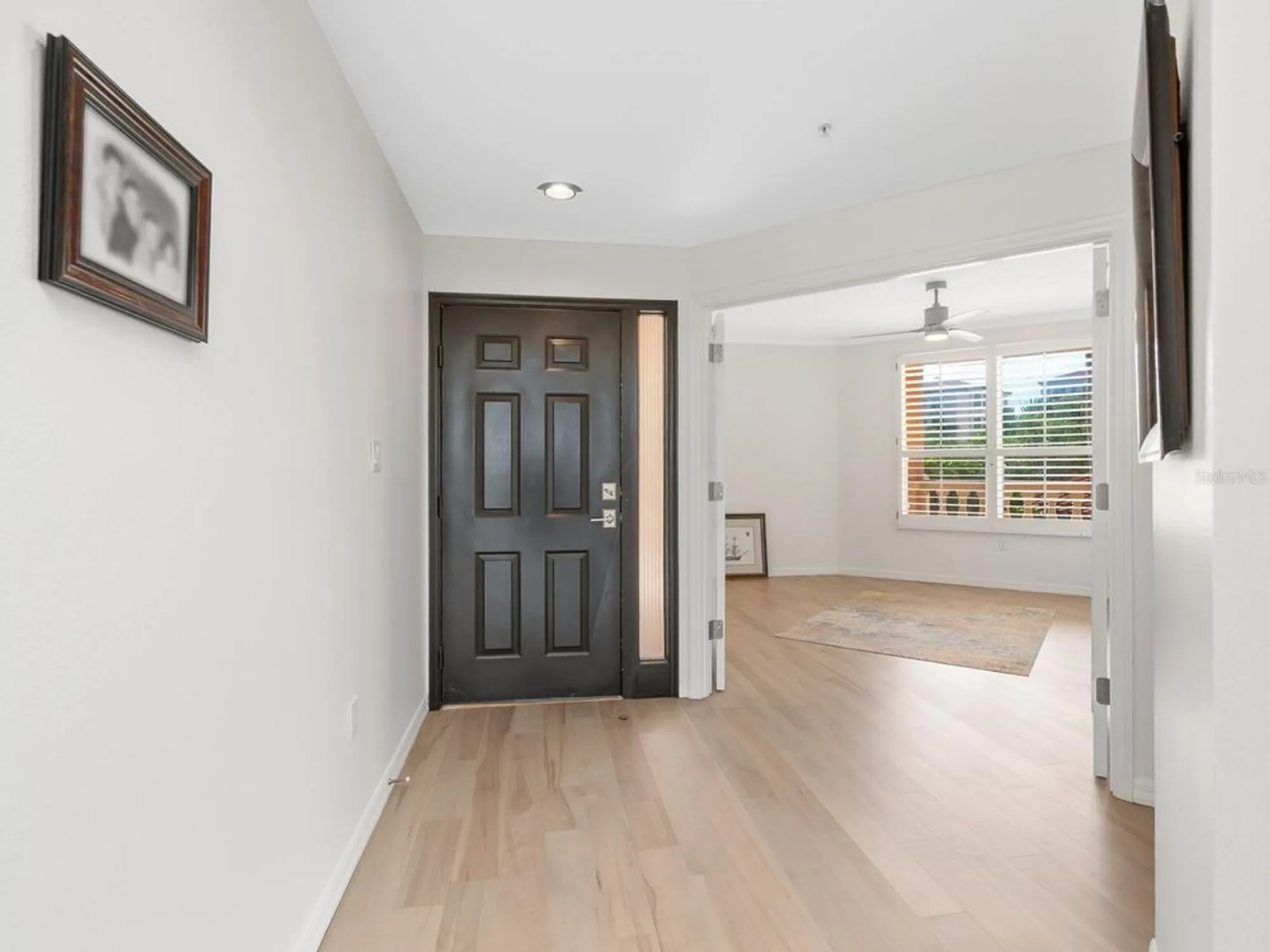 Property Slideshow image 8 of 59 | 5420 eagles point cir apt 105, Sarasota, FL, 34231