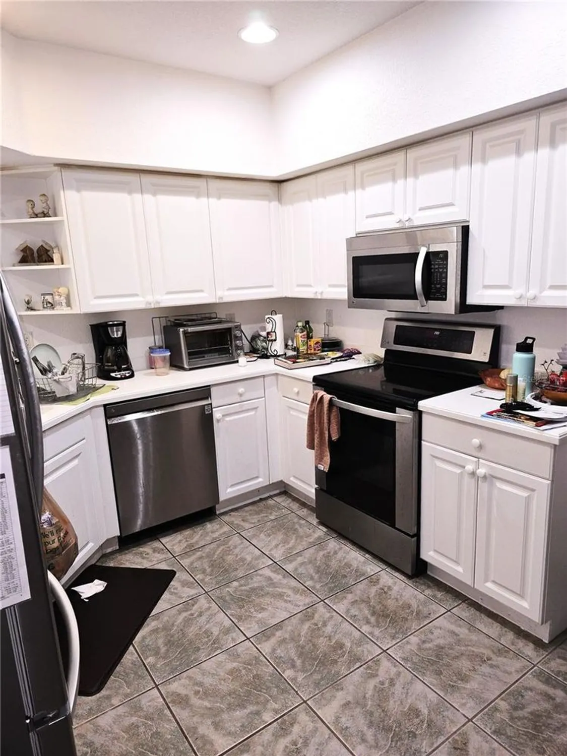 Property Slideshow image 4 of 20 | 7343 fountain palm cir # 7343, Bradenton, FL, 34203