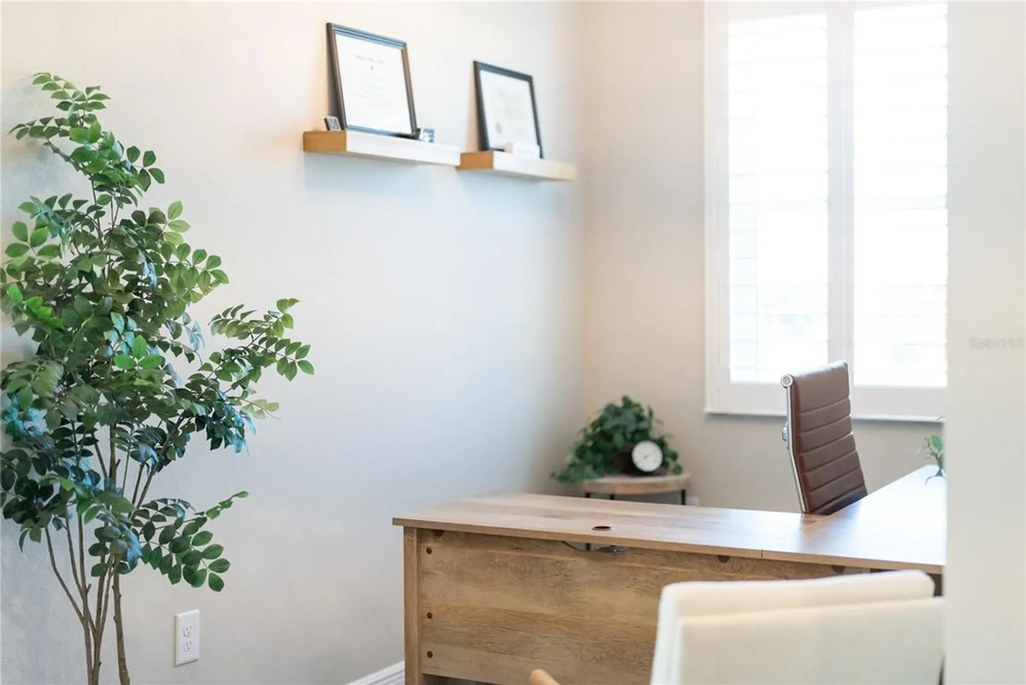 Property Slideshow image 65 of 99 | 16804 savory mist cir, Bradenton, FL, 34211