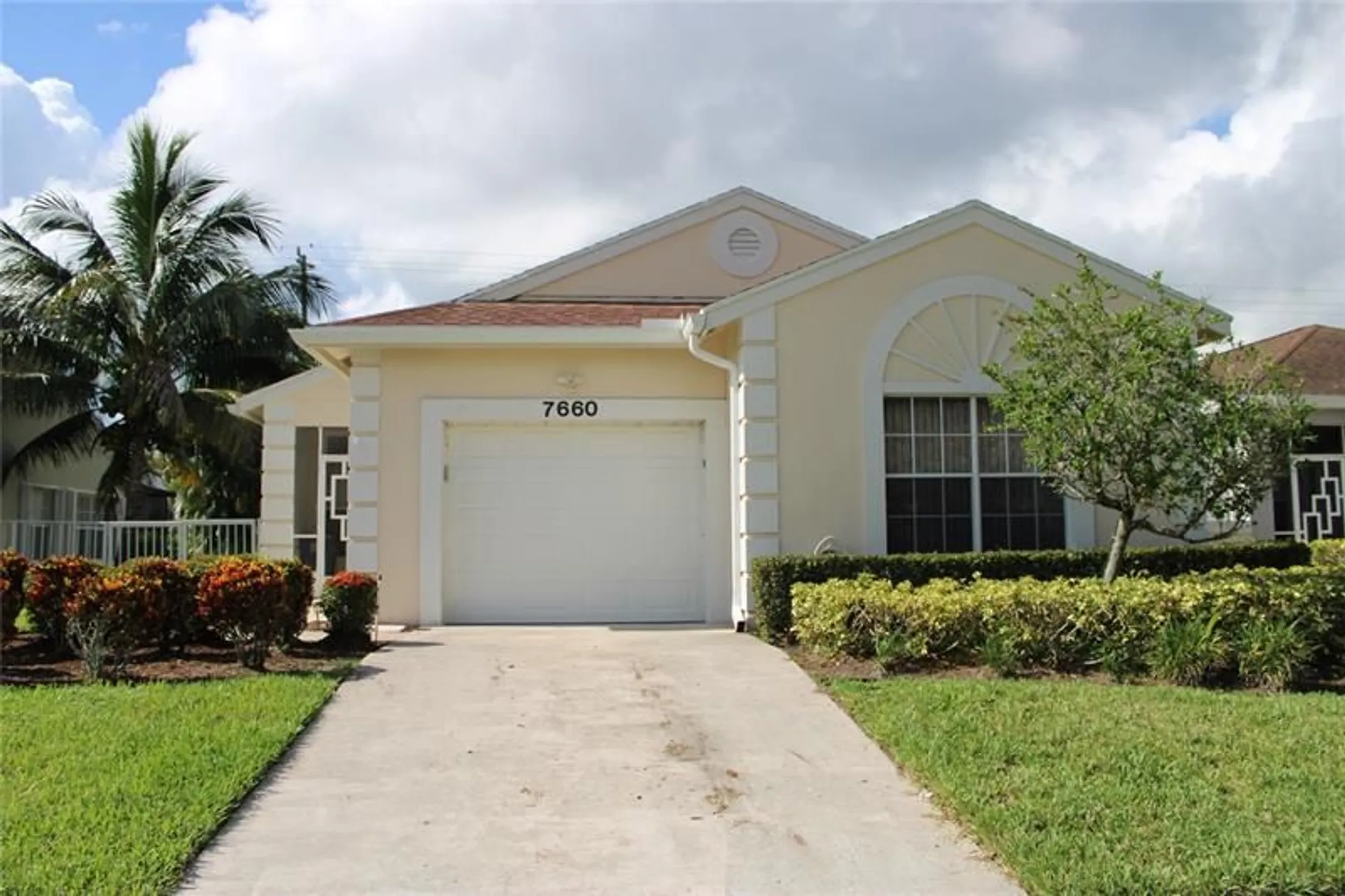 Property Slideshow image 1 of 37 | 7660 mansfield hollow rd, Delray Beach, FL, 33446