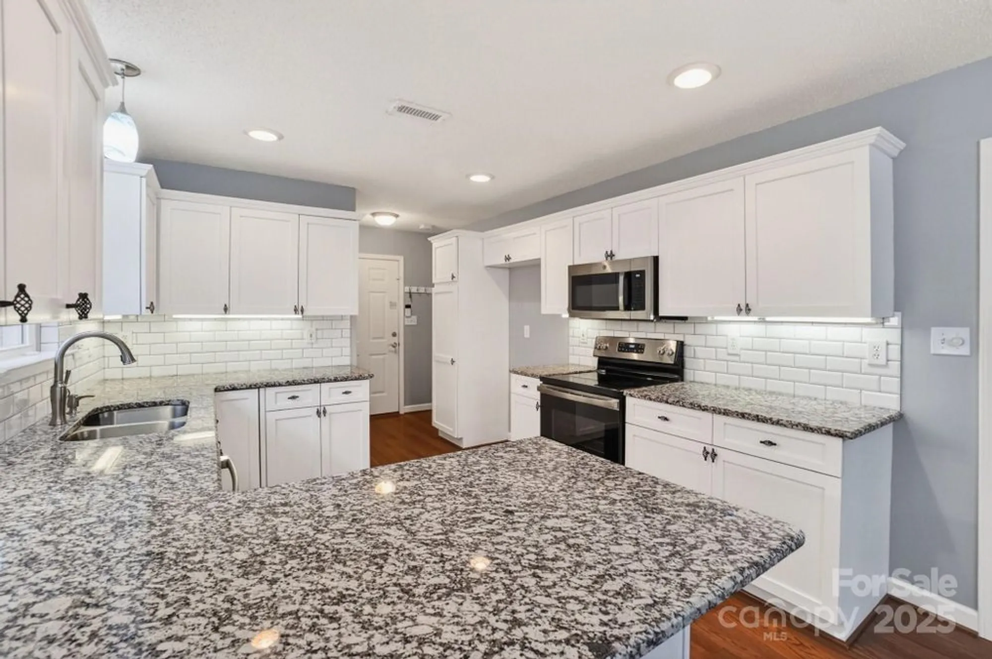 Property Slideshow image 10 of 46 | 107 bevington way, Mooresville, NC, 28117