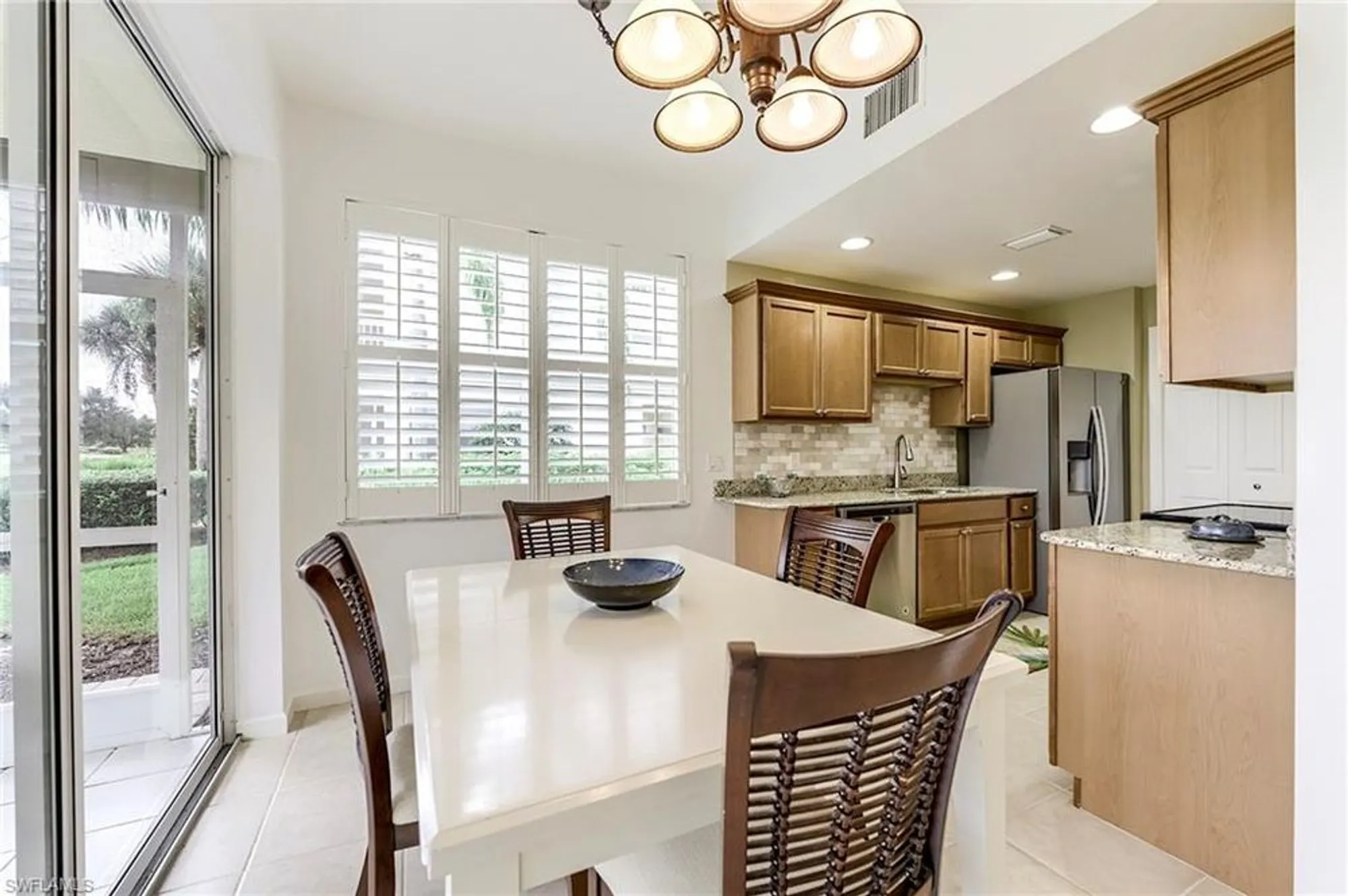 Property Slideshow image 21 of 50 | 3010 meandering way apt 102, Fort Myers, FL, 33905