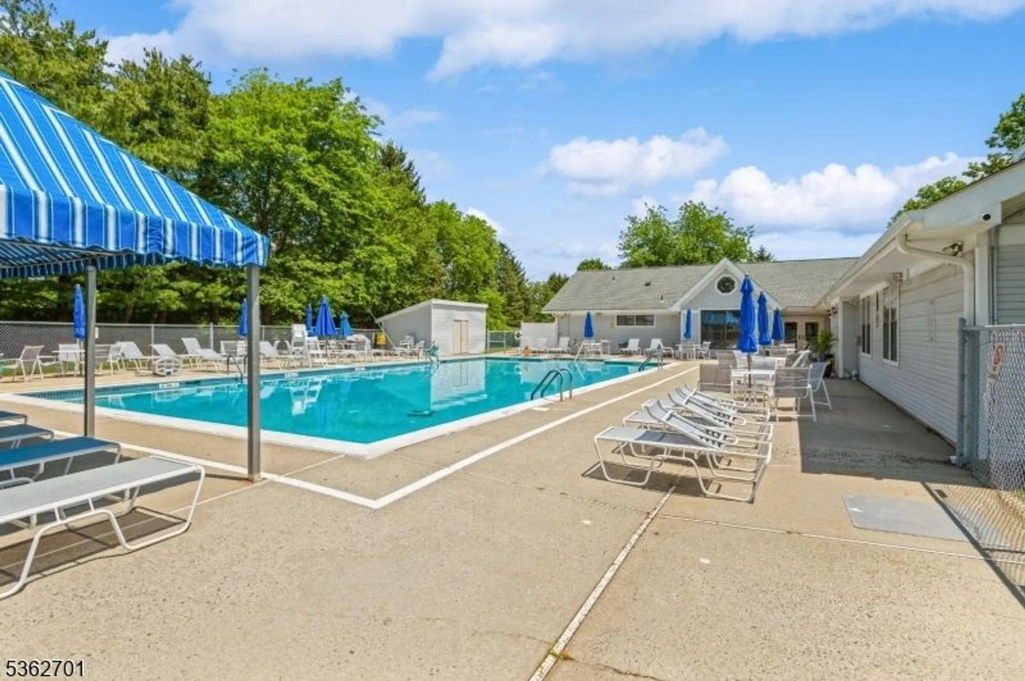 Property Slideshow image 17 of 21 | 114 griggs pl fl, East Brunswick, NJ, 08816