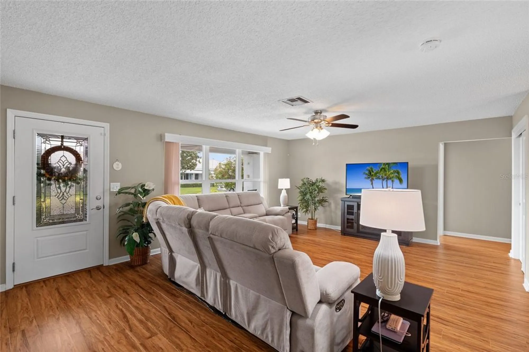 Property Slideshow image 4 of 37 | 9130 34th way n # 6, Pinellas Park, FL, 33782