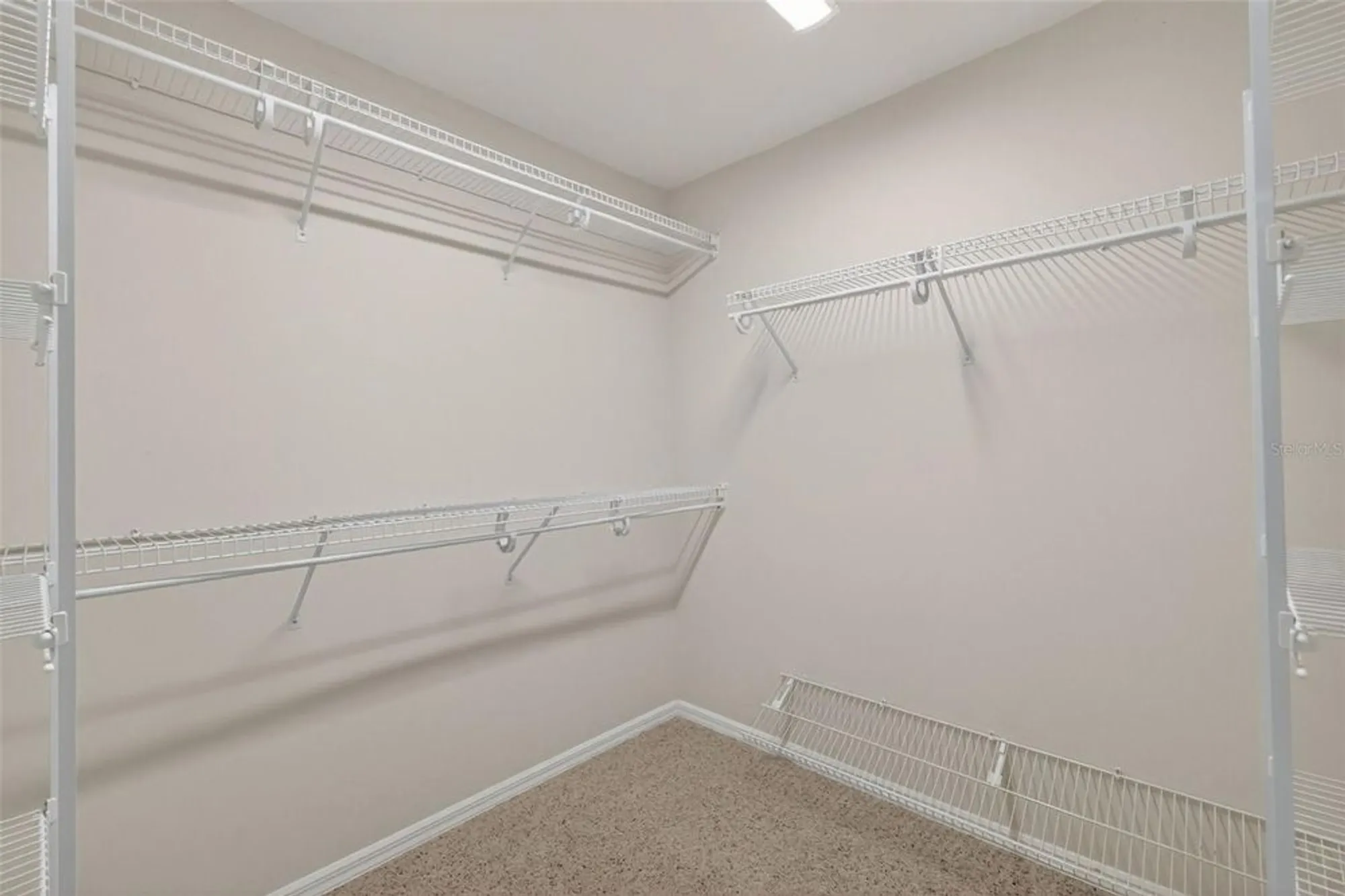 Property Slideshow image 30 of 46 | 5524 saddleback ct, Lady Lake, FL, 32159