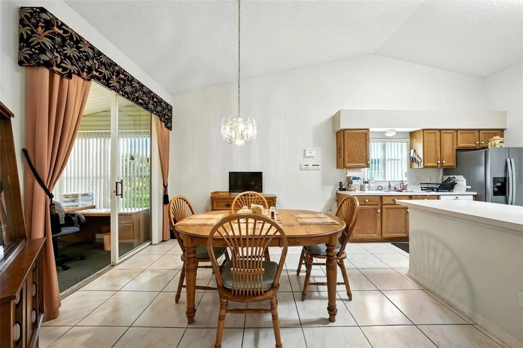 Property Slideshow image 11 of 58 | 4552 peach tree st, Leesburg, FL, 34748