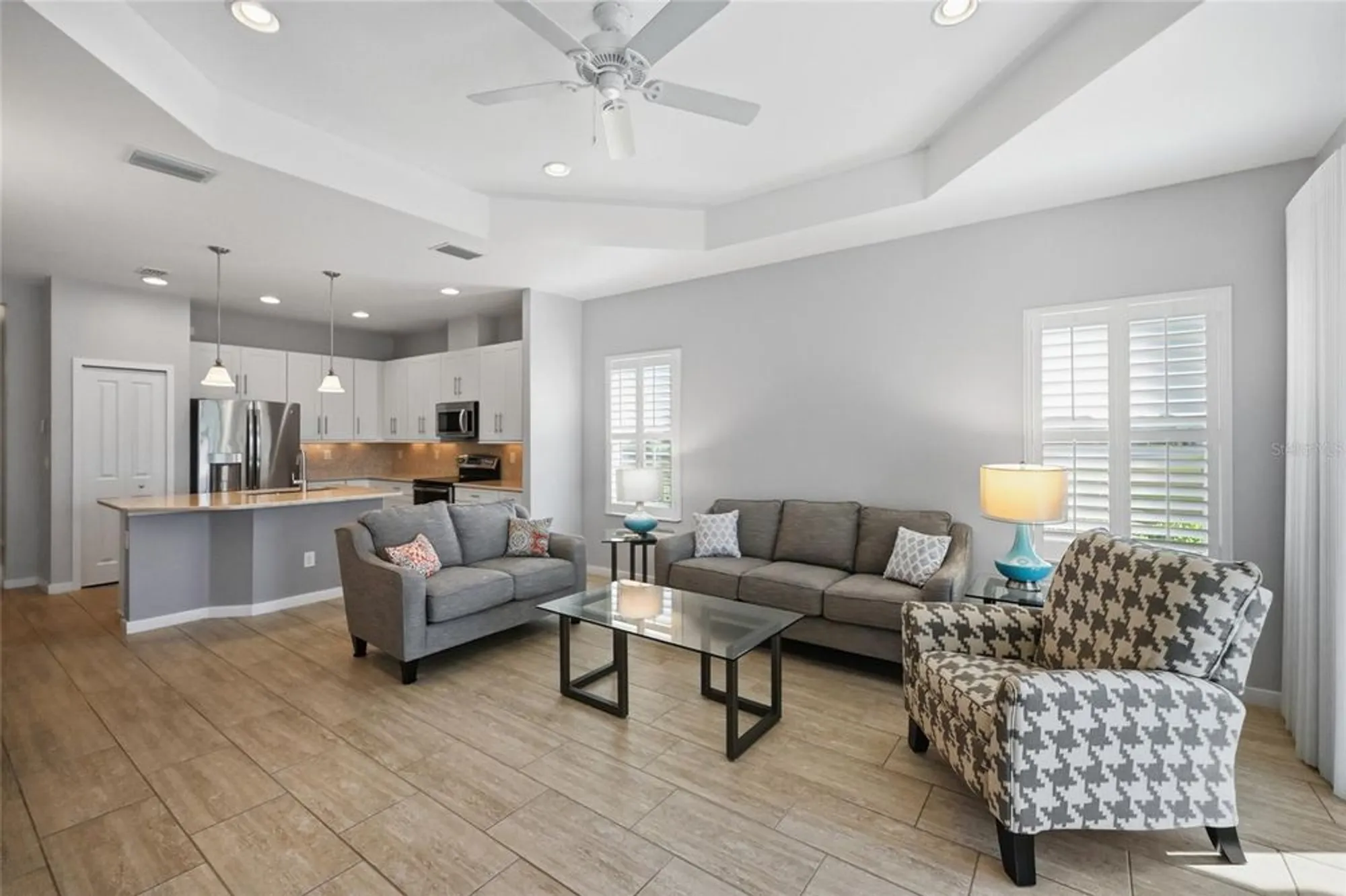 Property Slideshow image 17 of 50 | 7105 vista bella dr, Bradenton, FL, 34209