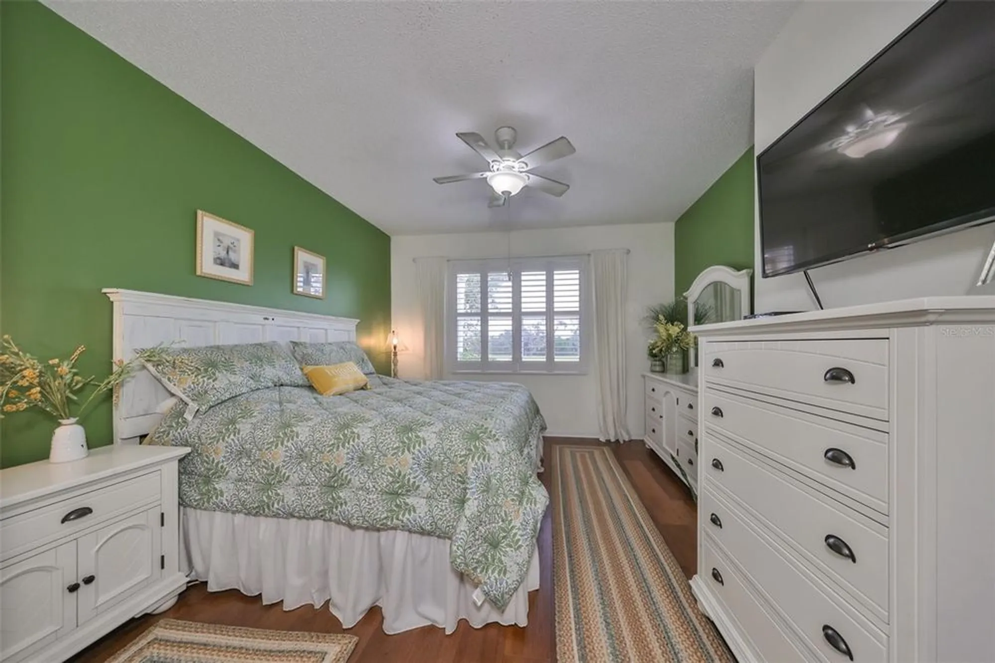 Property Slideshow image 19 of 41 | 2019 acadia greens dr, Sun City Center, FL, 33573
