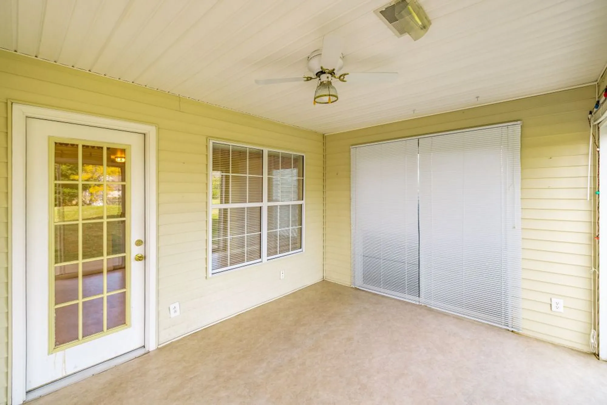 Property Slideshow image 47 of 54 | 115 newsom grn, Nashville, TN, 37221