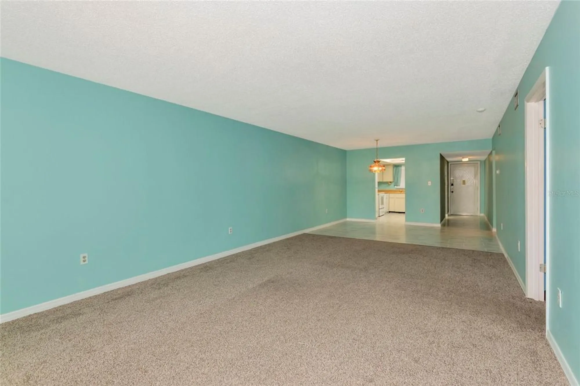 Property Slideshow image 13 of 44 | 3072 lake bayshore dr o- 119, Bradenton, FL, 34205