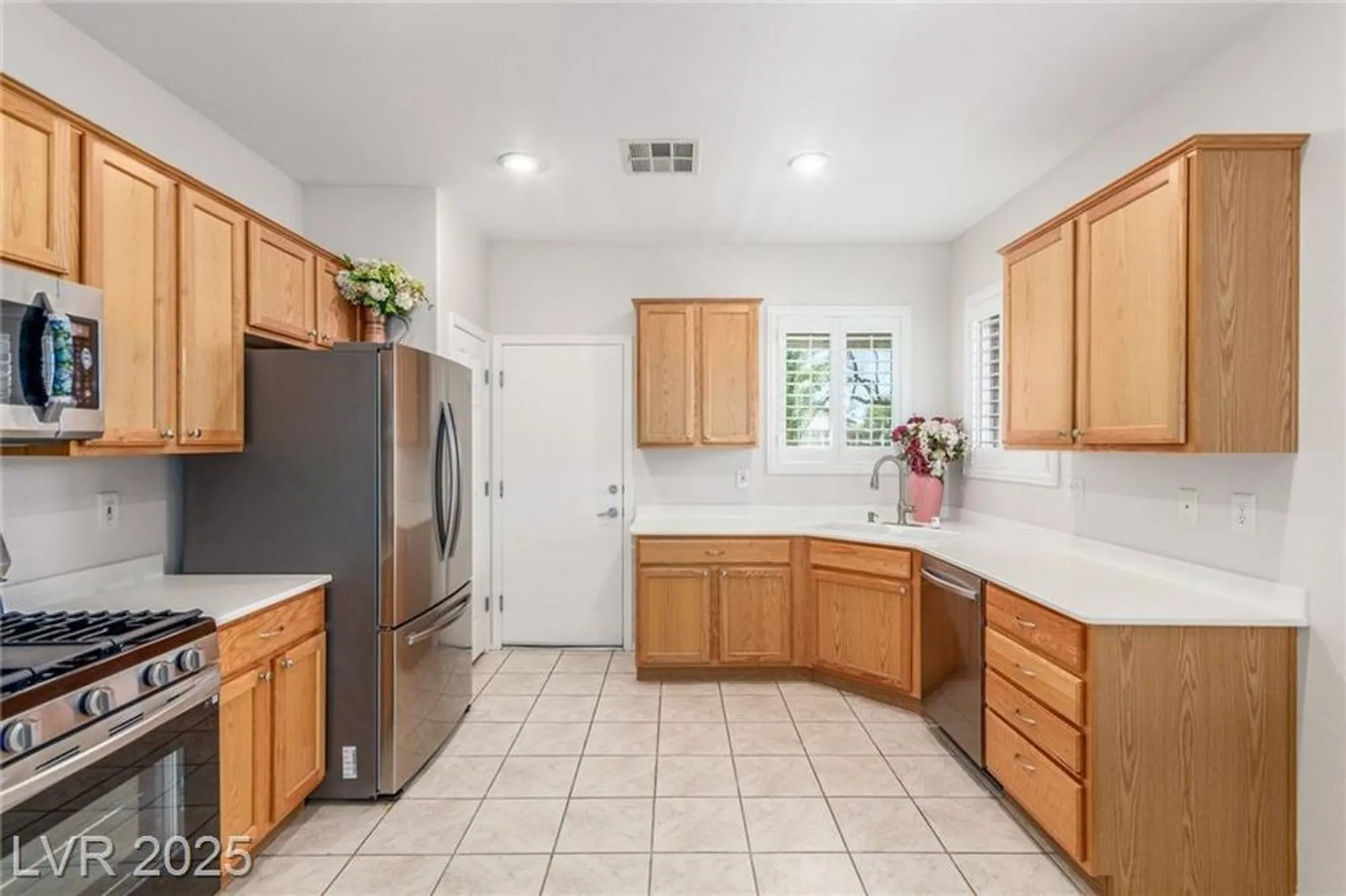 Property Slideshow image 6 of 45 | 2348 celestial moon st, Henderson, NV, 89044