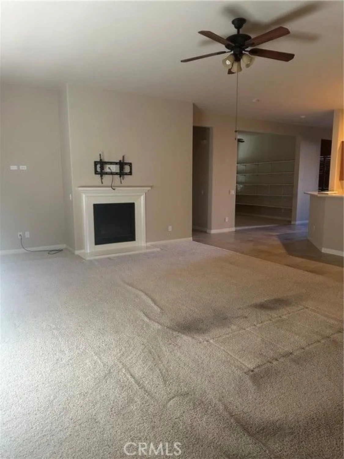 Property Slideshow image 11 of 30 | 10030 el dorado st, Apple Valley, CA, 92308