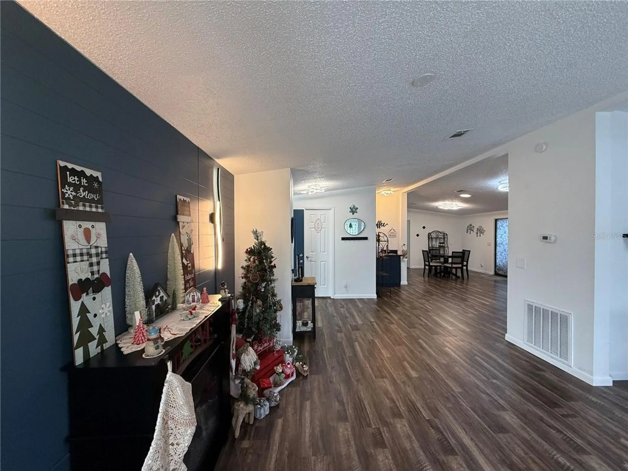 Property Slideshow image 11 of 38 | 1612 cog hill dr, Lady Lake, FL, 32159