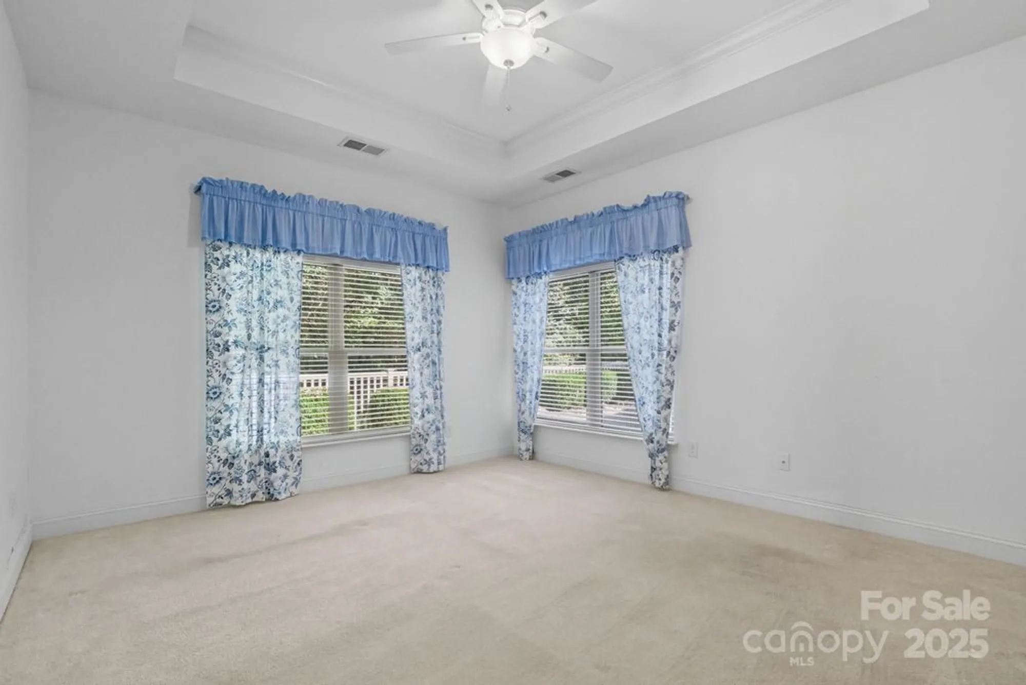 Property Slideshow image 21 of 42 | 2232 coltsview ln, Matthews, NC, 28105