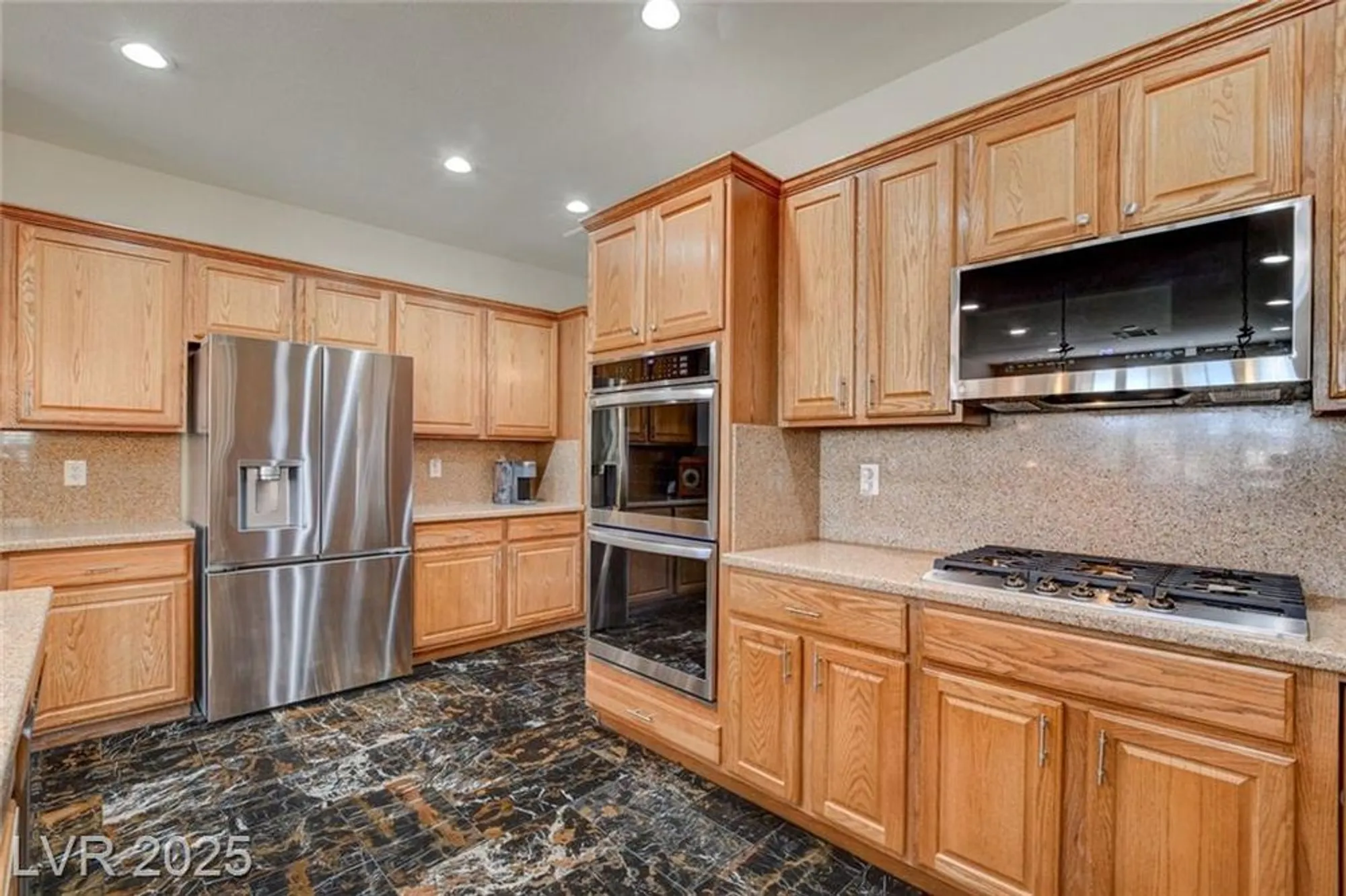 Property Slideshow image 8 of 47 | 10237 andante ct, Las Vegas, NV, 89135