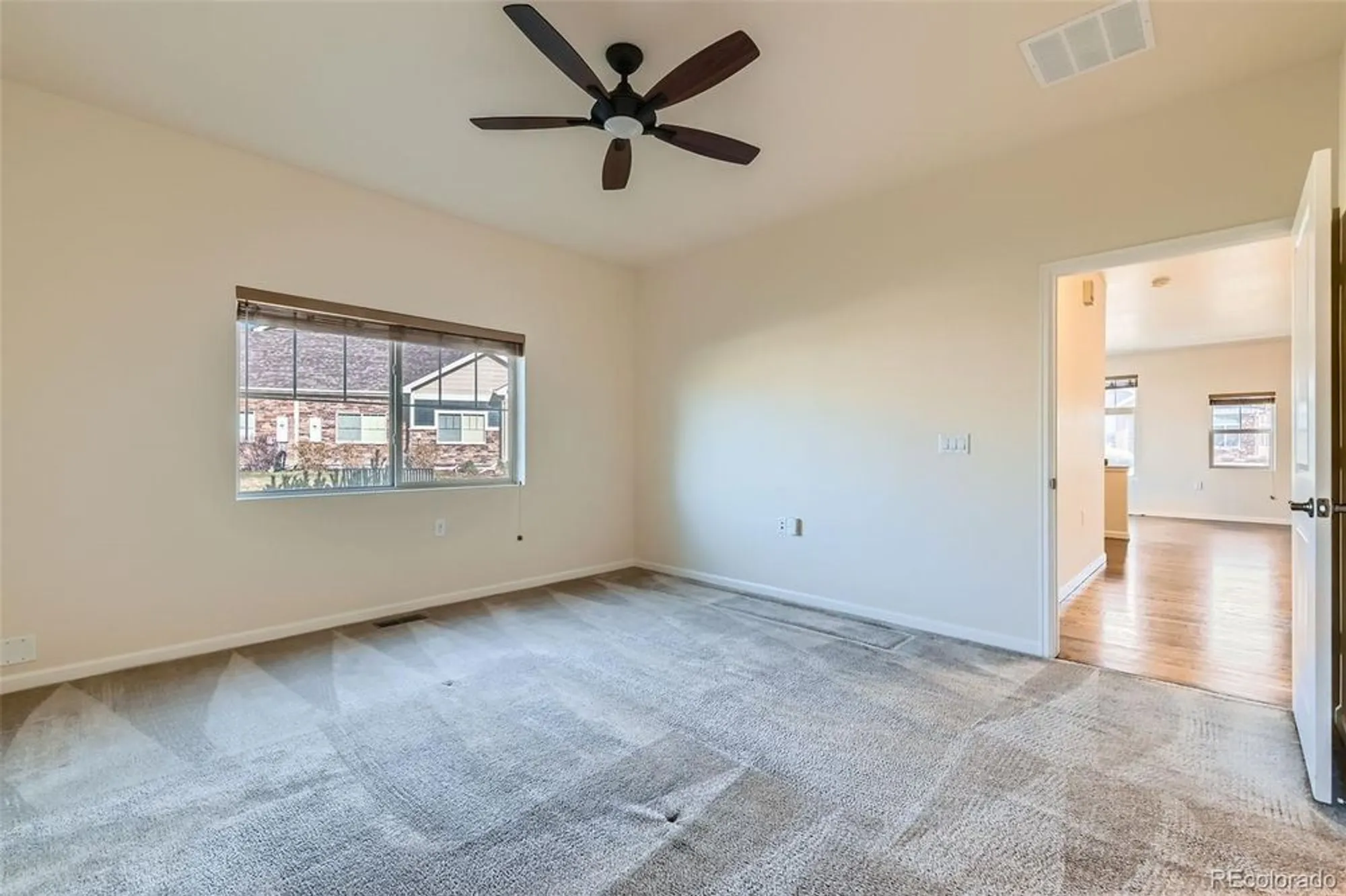 Property Slideshow image 19 of 33 | 12625 madison way, Thornton, CO, 80241