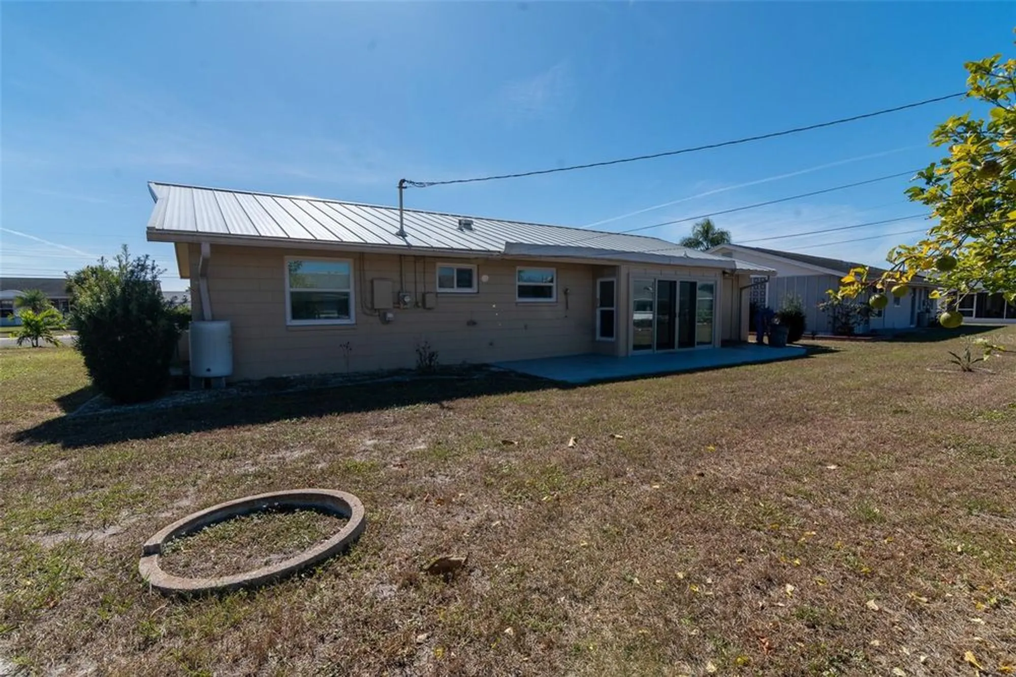 Property Slideshow image 29 of 53 | 735 torrey pines ave, Sun City Center, FL, 33573