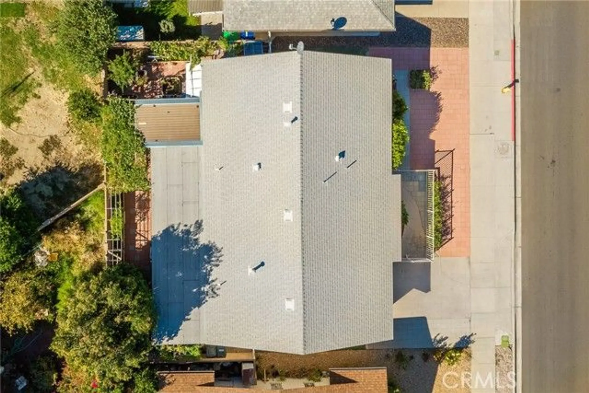 Property Slideshow image 23 of 25 | 1461 w mayberry ave, Hemet, CA, 92543