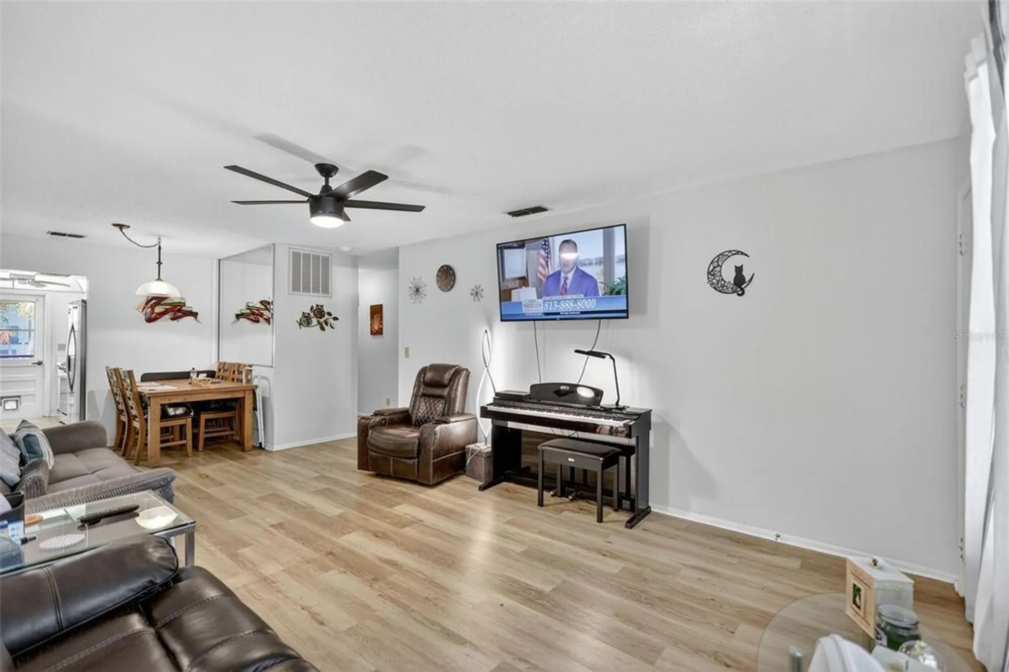 Property Slideshow image 15 of 36 | 5975 terrace park dr n unit 209, Saint Petersburg, FL, 33709