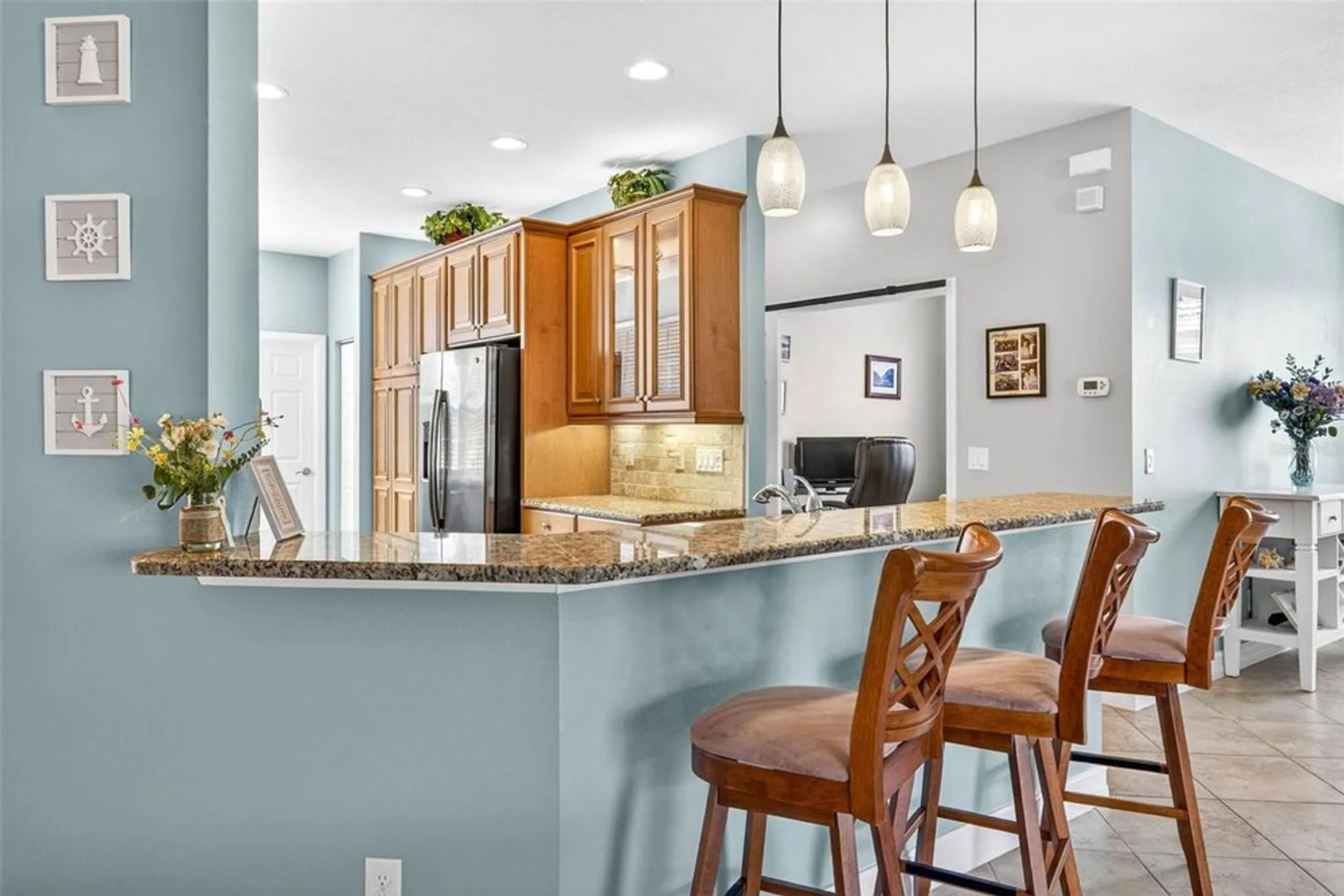 Property Slideshow image 16 of 64 | 15652 aurora lake cir, Wimauma, FL, 33598