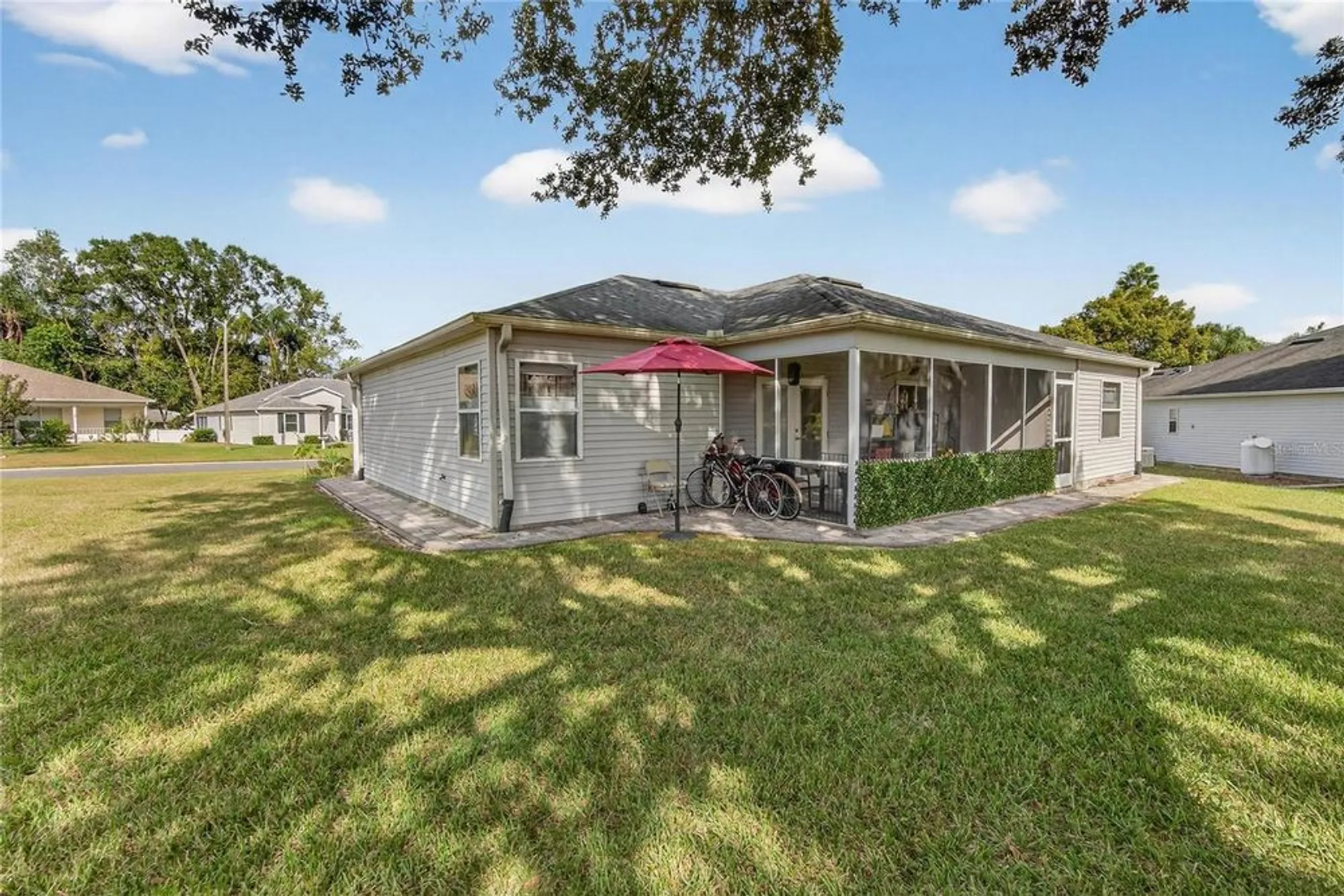 Property Slideshow image 40 of 71 | 6132 magpie dr, Lakeland, FL, 33809