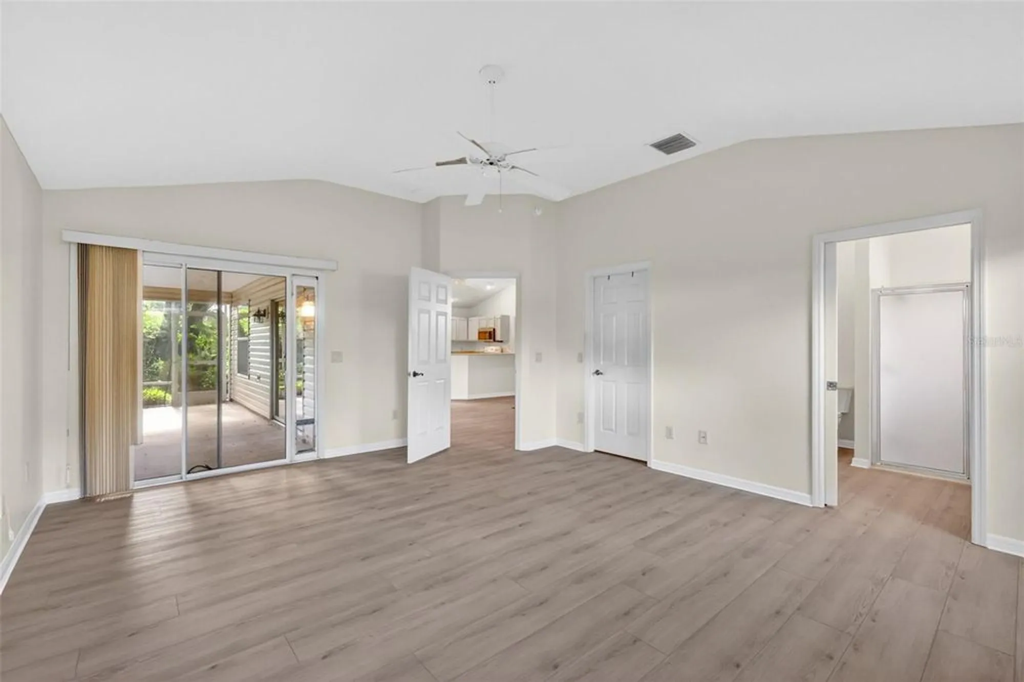 Property Slideshow image 18 of 41 | 17035 se 94th berrien ct, The Villages, FL, 32162