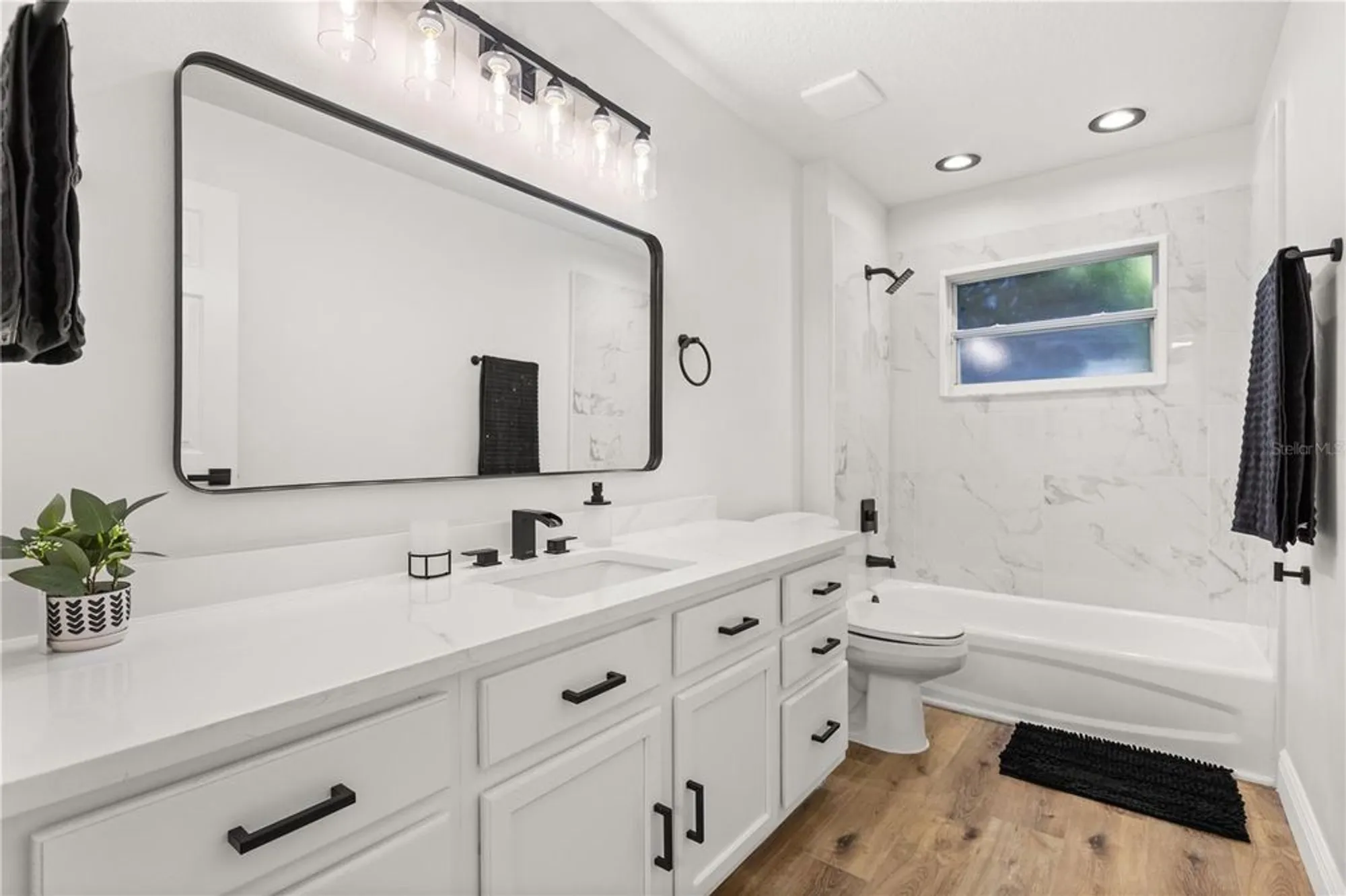 Property Slideshow image 27 of 42 | 39634 harbor hills blvd, Lady Lake, FL, 32159